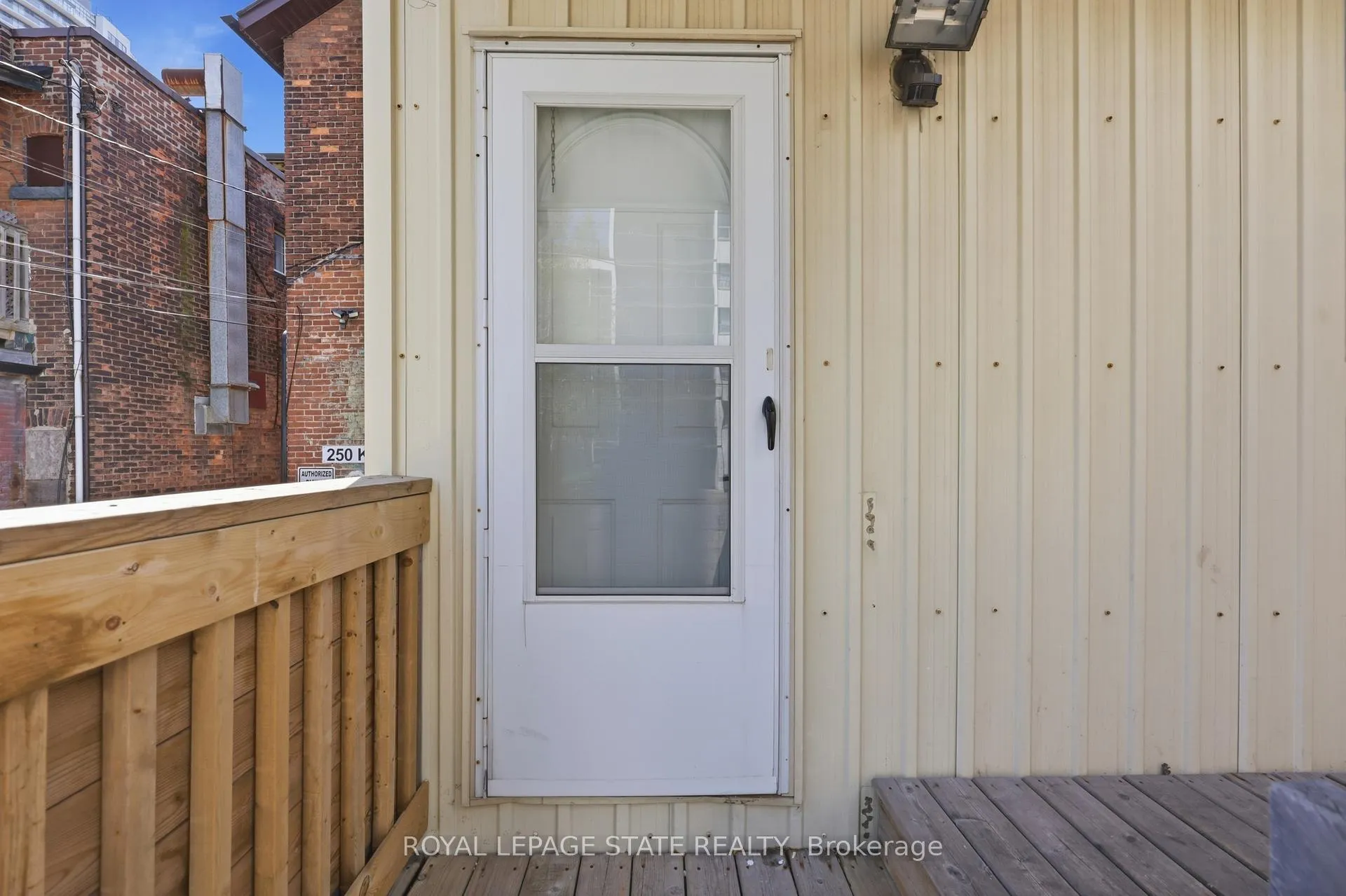 Photo 41 of 252 King Street W, Hamilton, Central — HOMEH