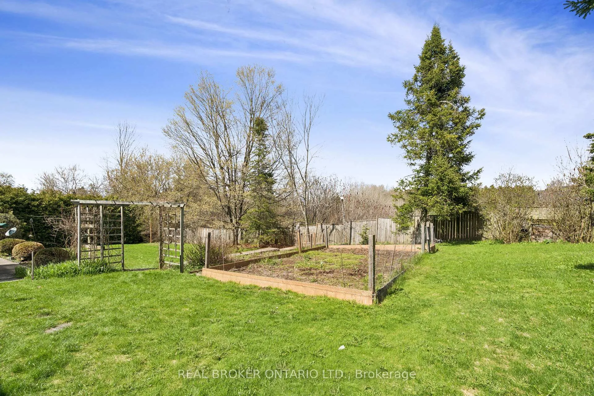Photo 41 of 119 Evert Street, Guelph/Eramosa, Rural Guelph/Eramosa East — HOMEH
