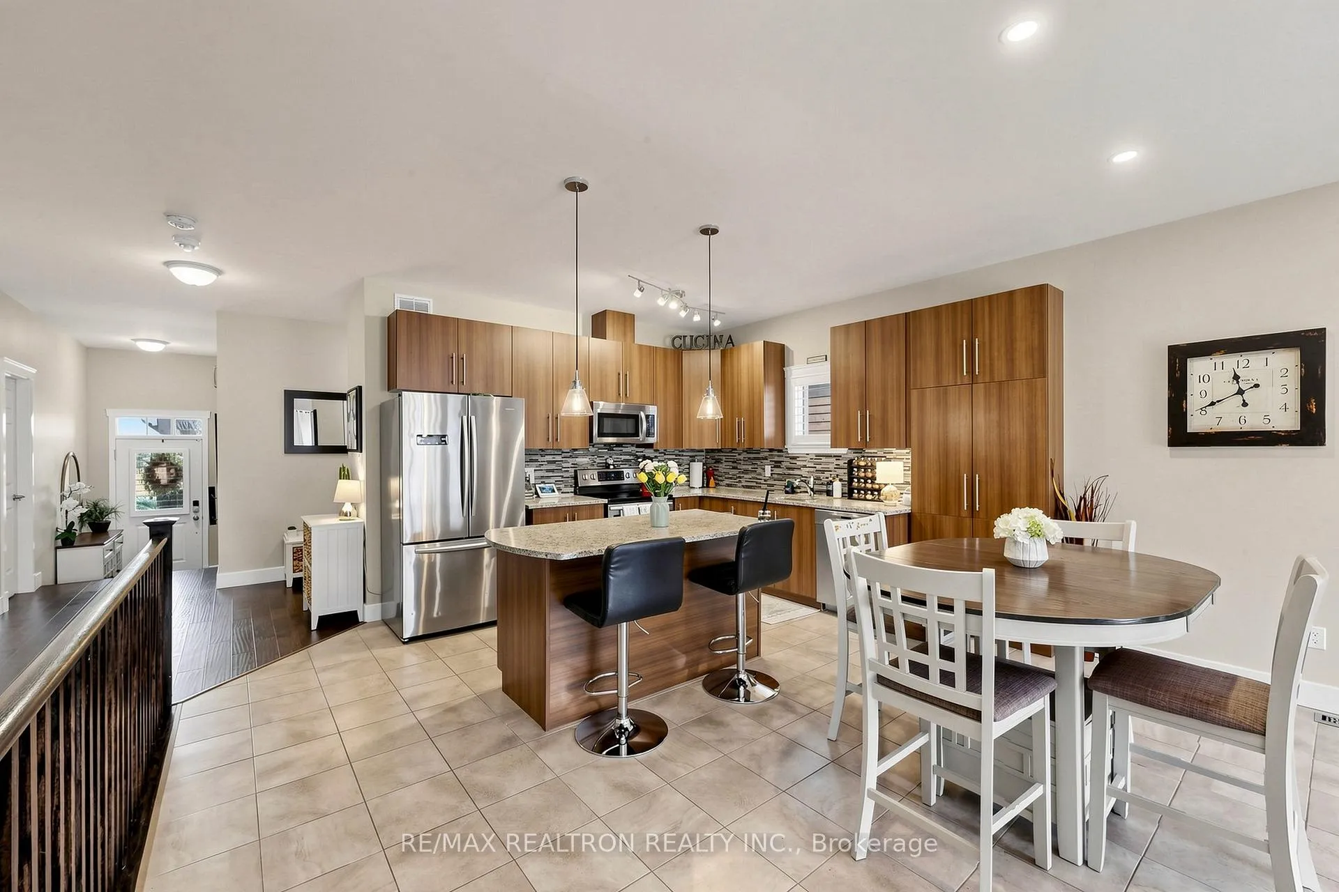 Photo 14 of 19 Stainton Street, Clarington, Courtice — HOMEH