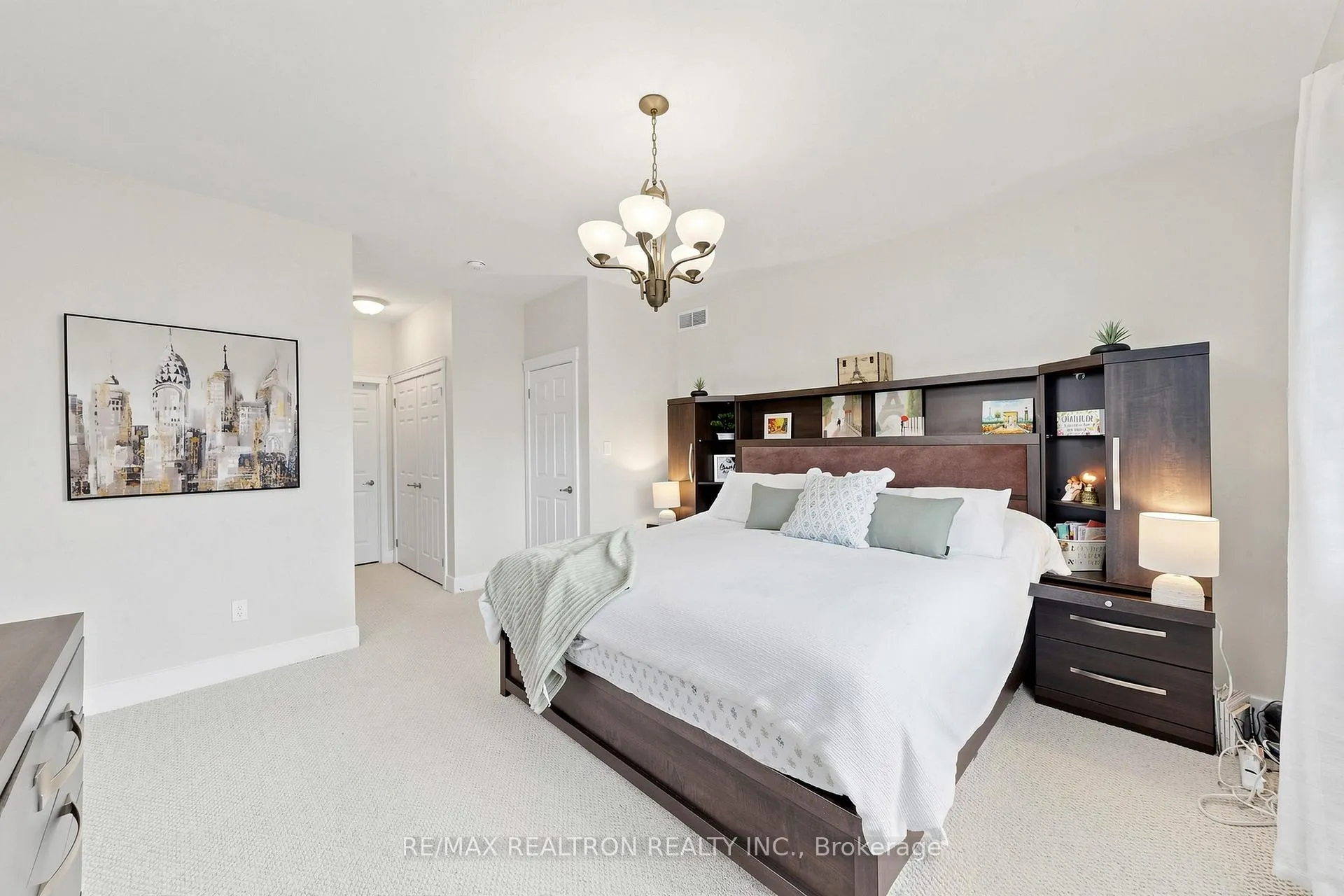 Photo 18 of 19 Stainton Street, Clarington, Courtice — HOMEH