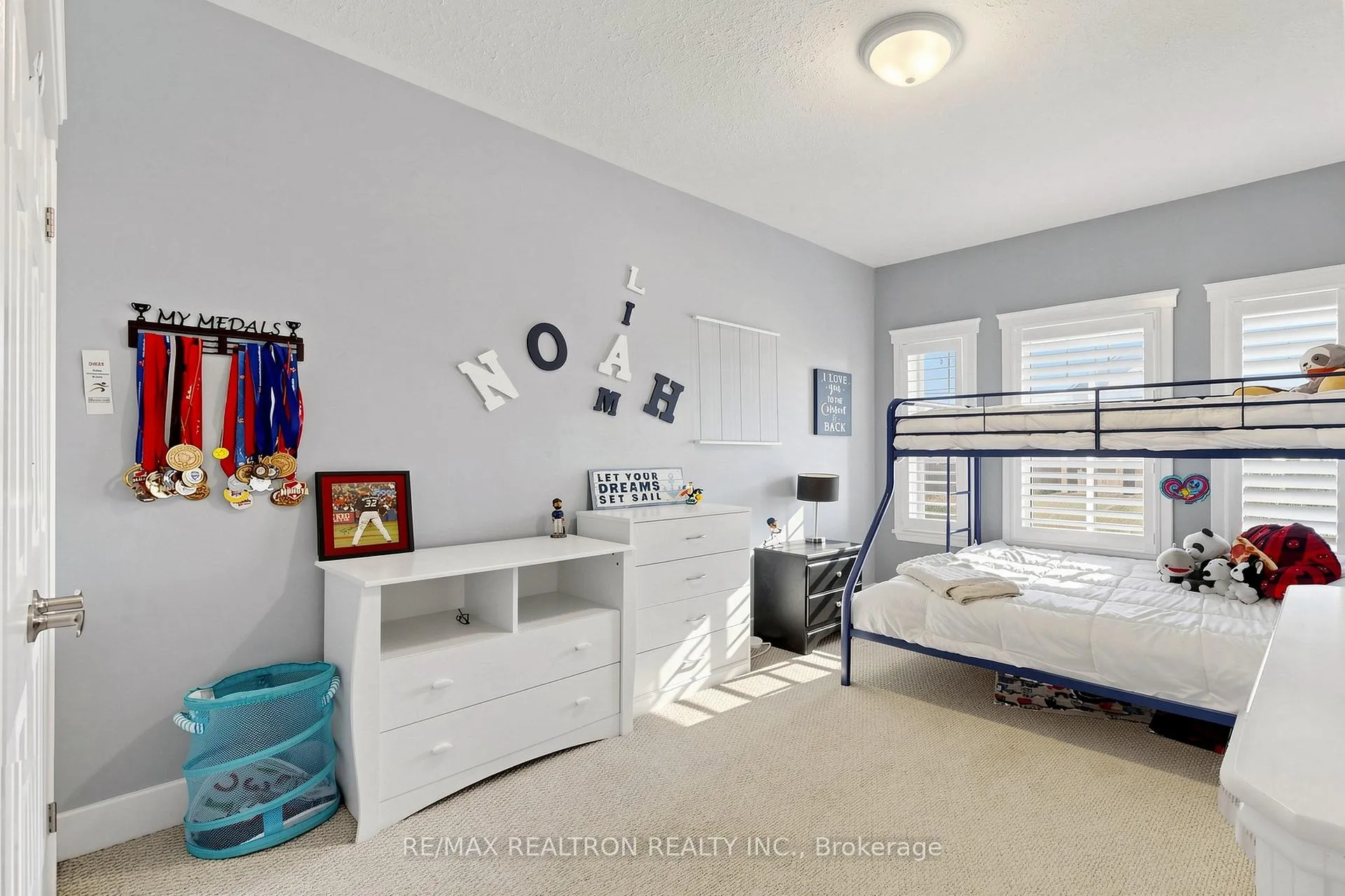 Photo 23 of 19 Stainton Street, Clarington, Courtice — HOMEH