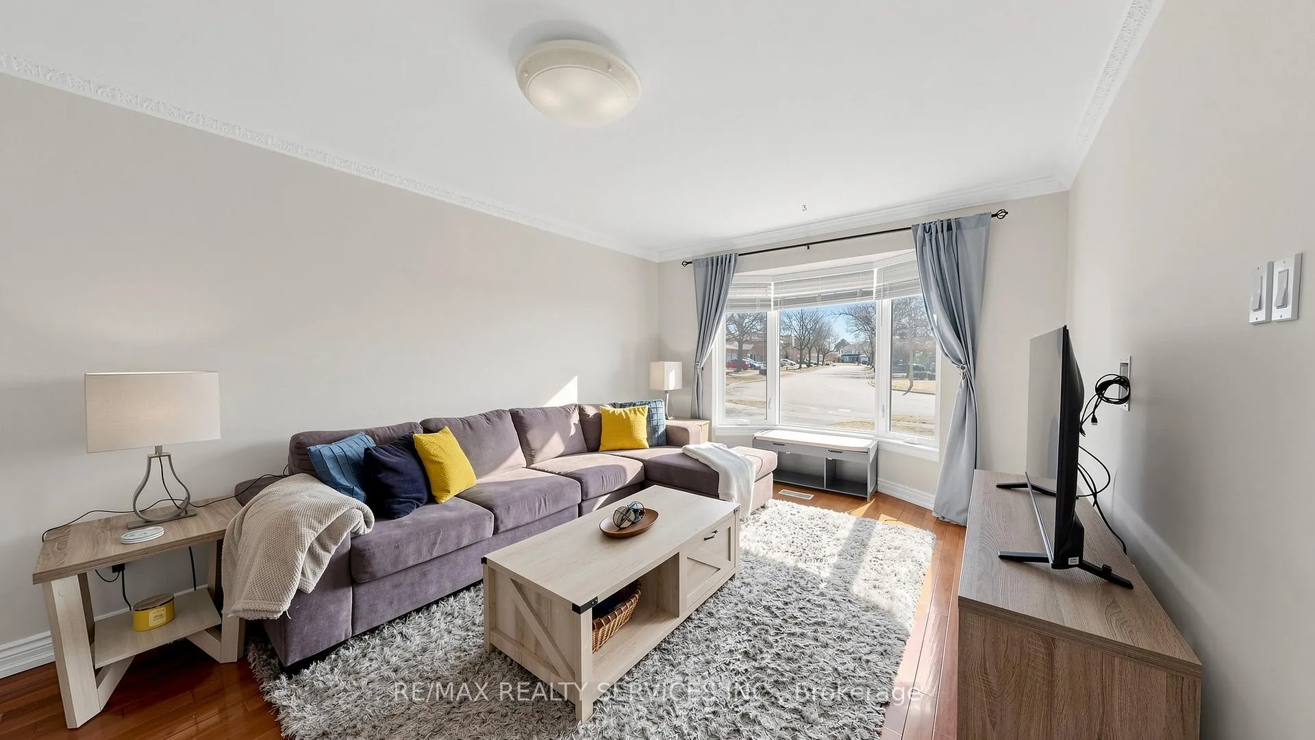 Photo 6 of 72 Nantucket Crescent, Brampton, Westgate — HOMEH