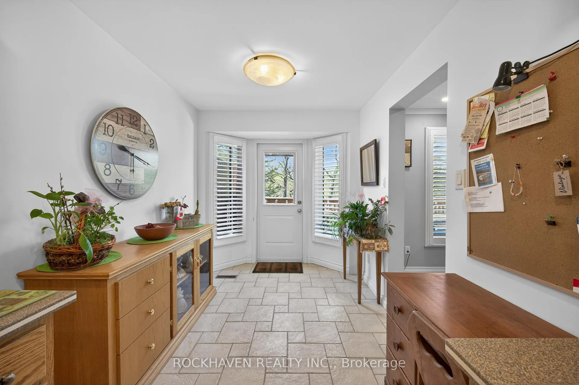 Photo 7 of Unit 7, 30 Osler Drive, Hamilton, Dundas — HOMEH