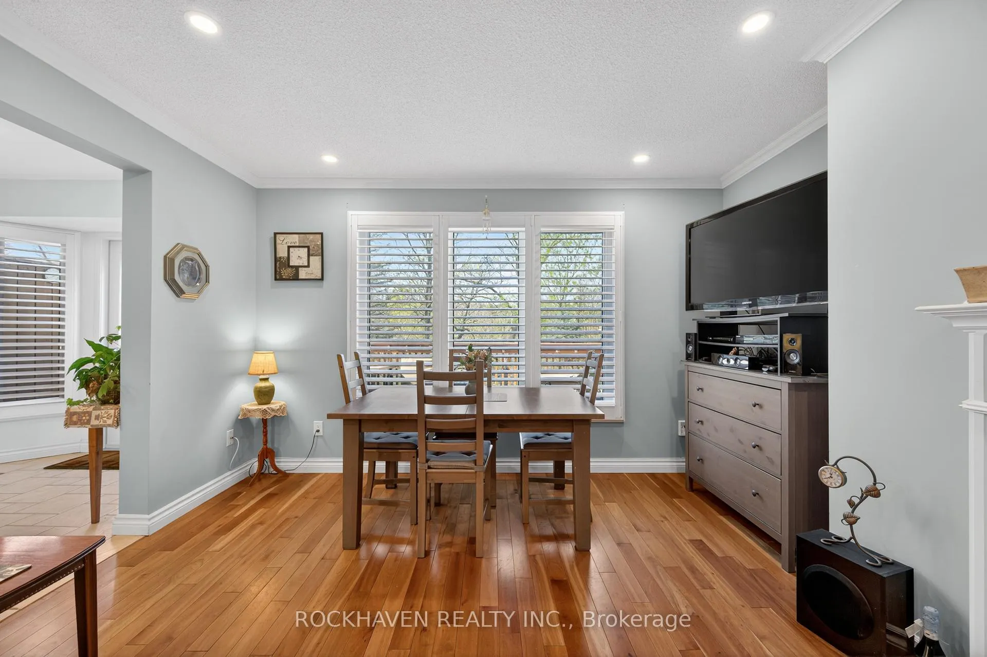 Photo 14 of Unit 7, 30 Osler Drive, Hamilton, Dundas — HOMEH