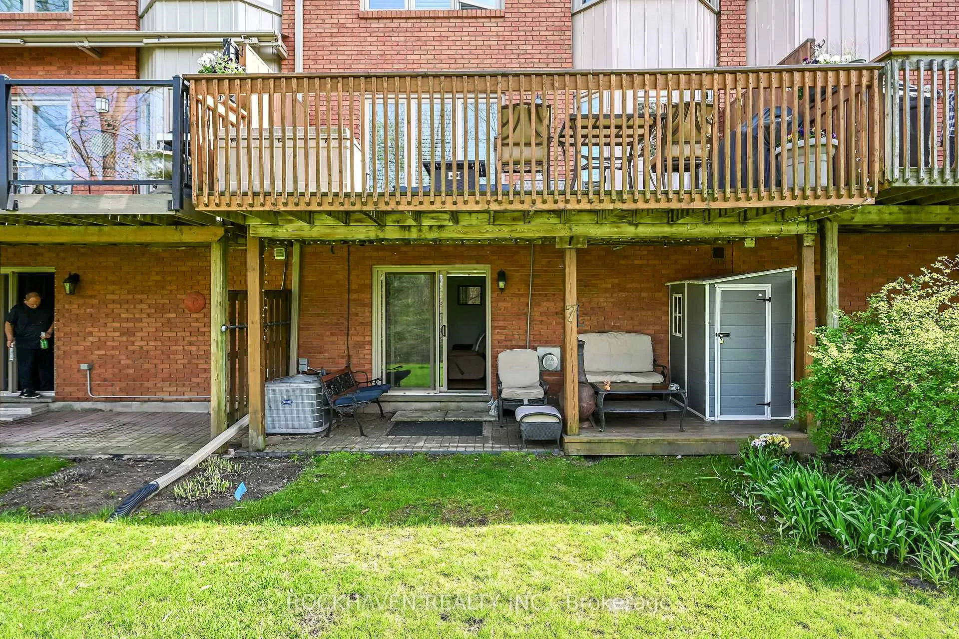 Photo 38 of Unit 7, 30 Osler Drive, Hamilton, Dundas — HOMEH