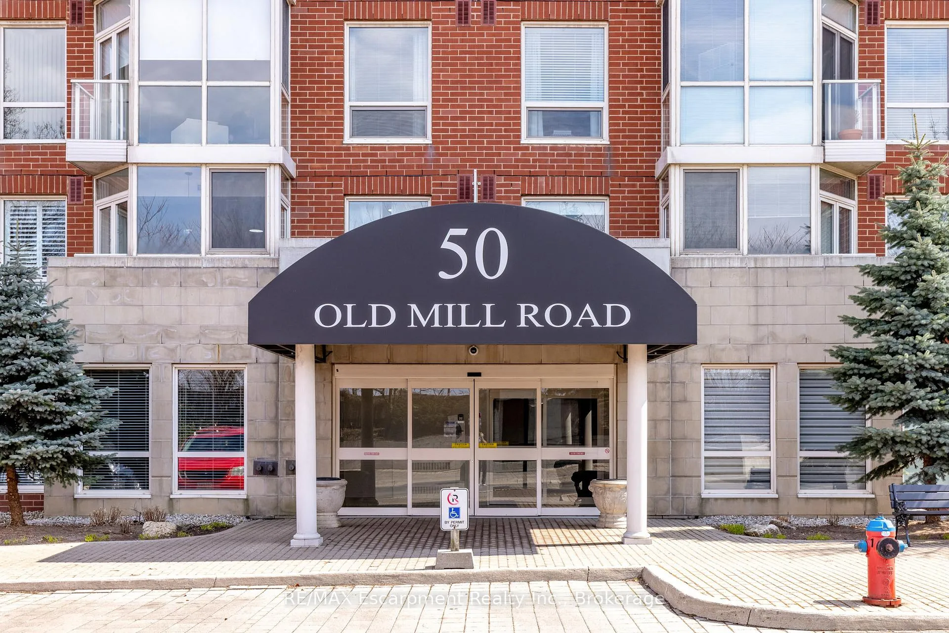 Front of Unit 301, 50 Old Mill Road