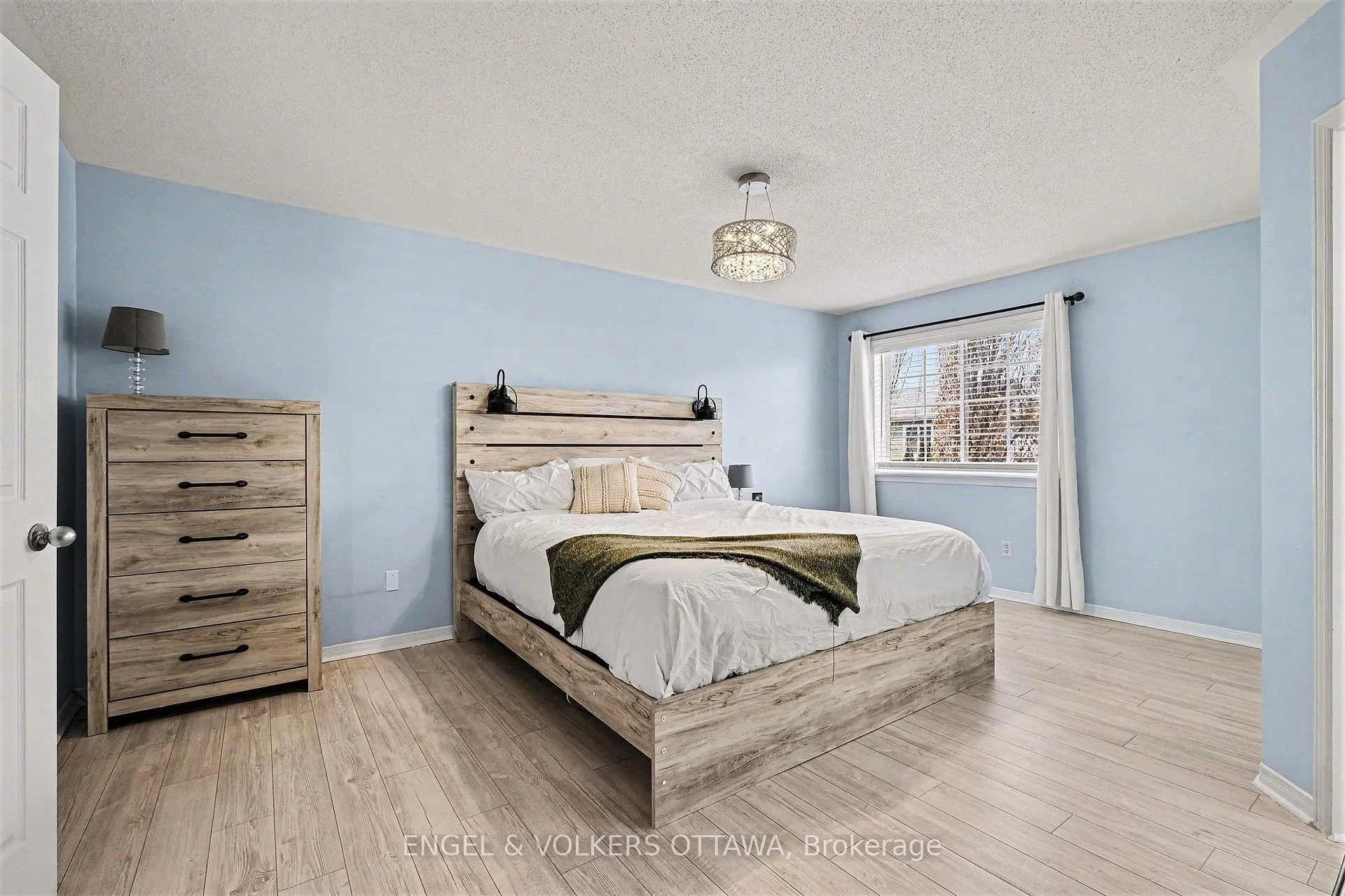Photo 18 of 135 Lockhaven Private, Ottawa, Barrhaven - Stonebridge — HOMEH