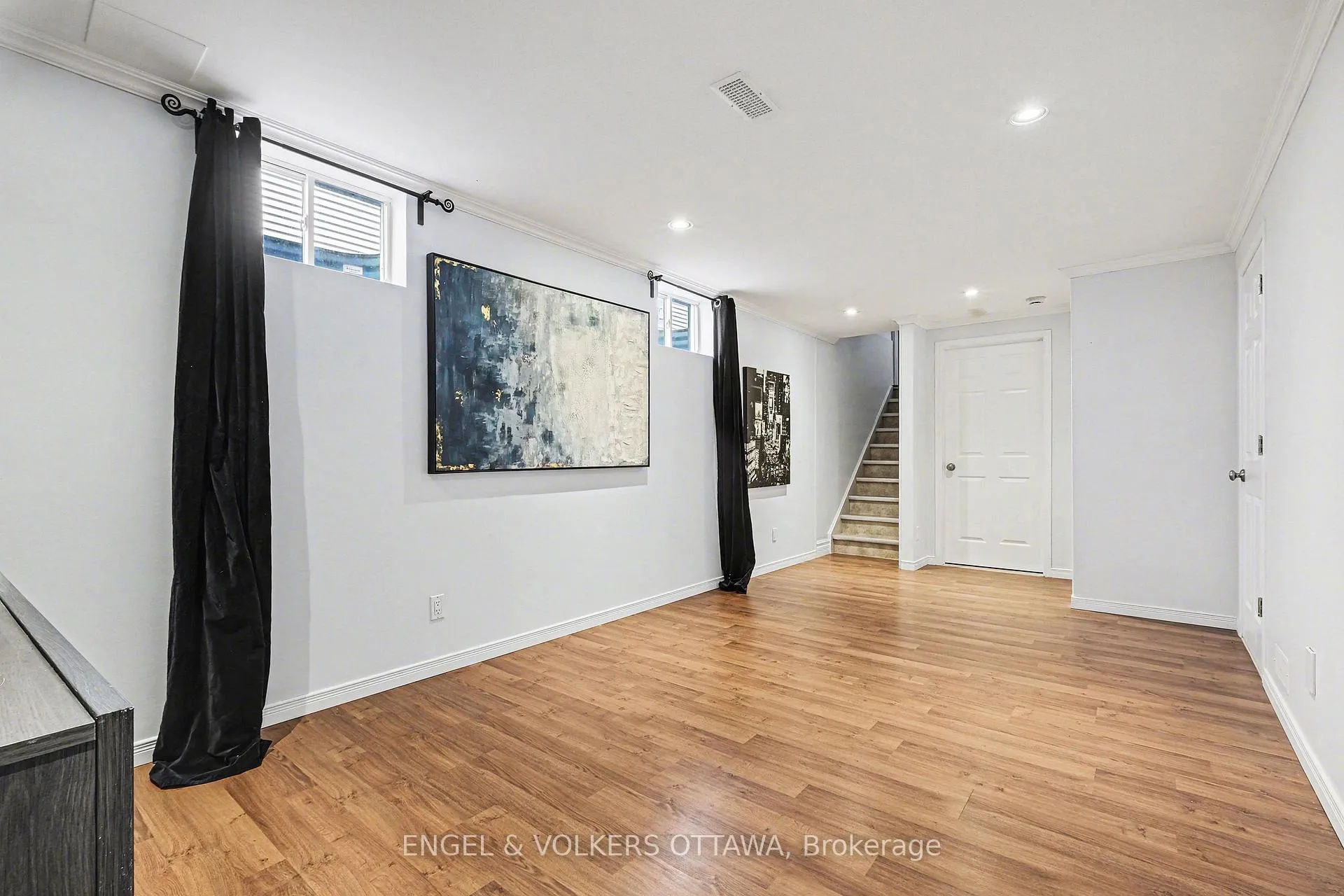 Photo 25 of 135 Lockhaven Private, Ottawa, Barrhaven - Stonebridge — HOMEH