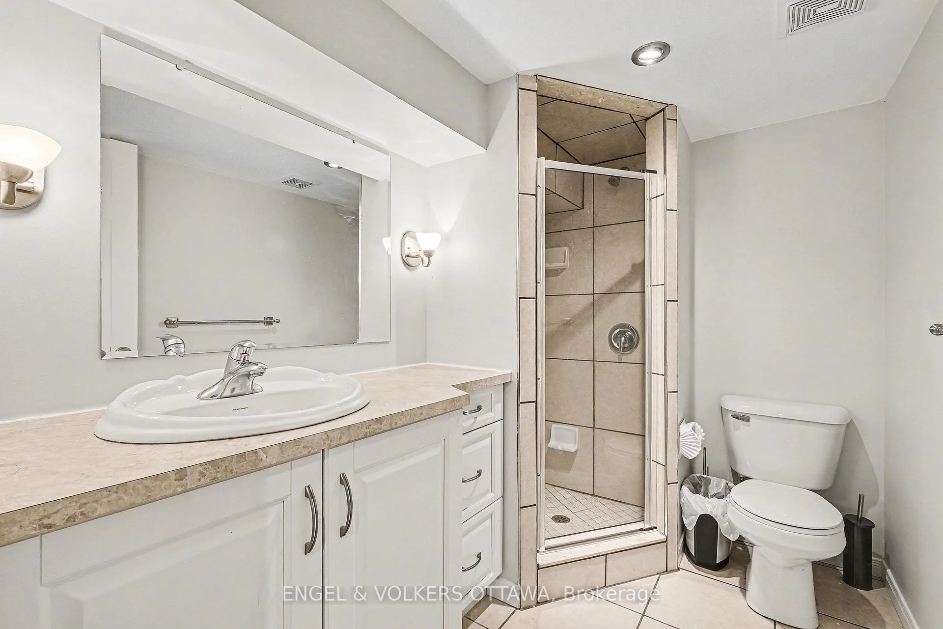 Photo 30 of 135 Lockhaven Private, Ottawa, Barrhaven - Stonebridge — HOMEH