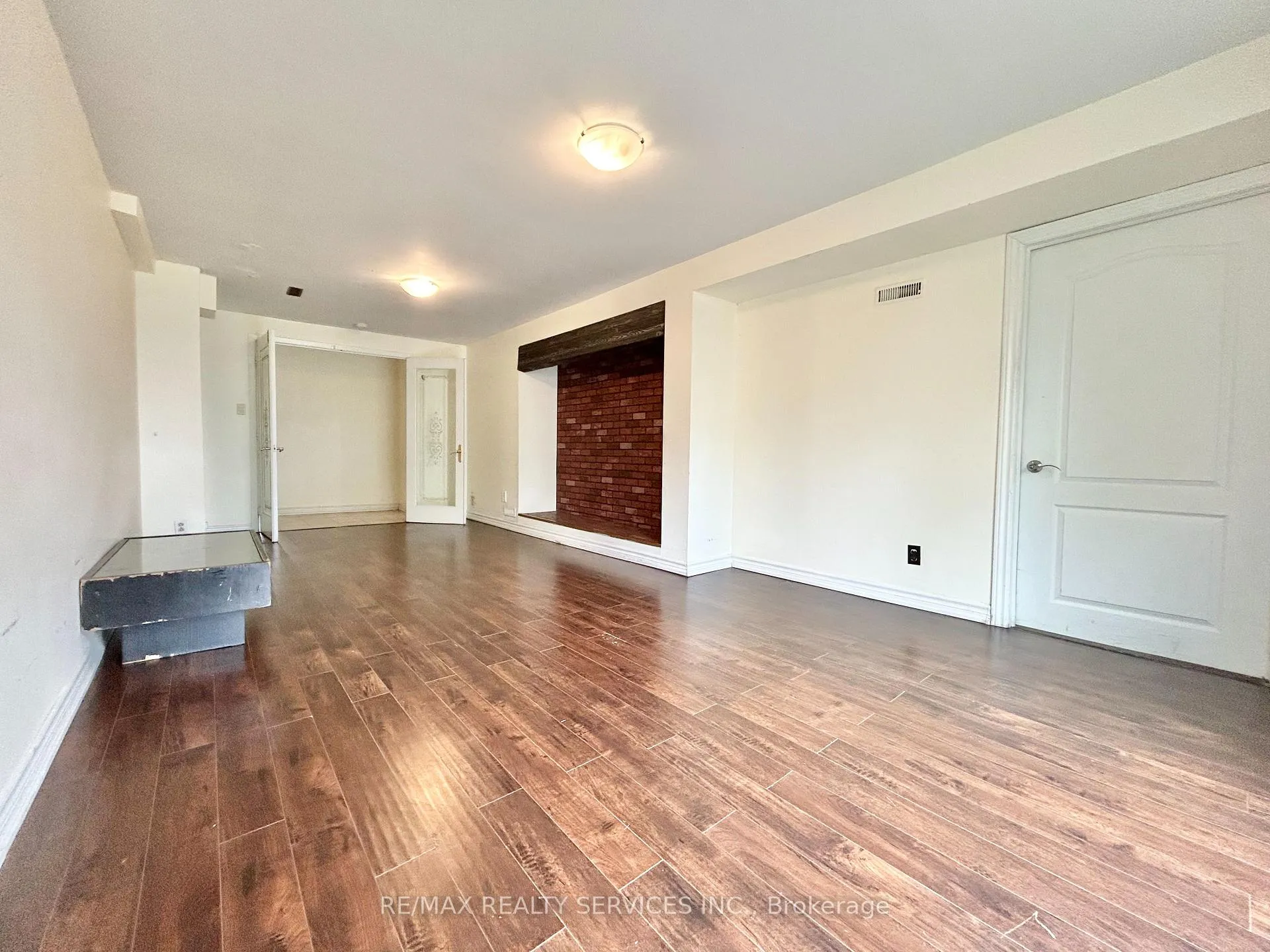 Photo 19 of 1 Braidwood Lake Road, Brampton, Heart Lake West — HOMEH