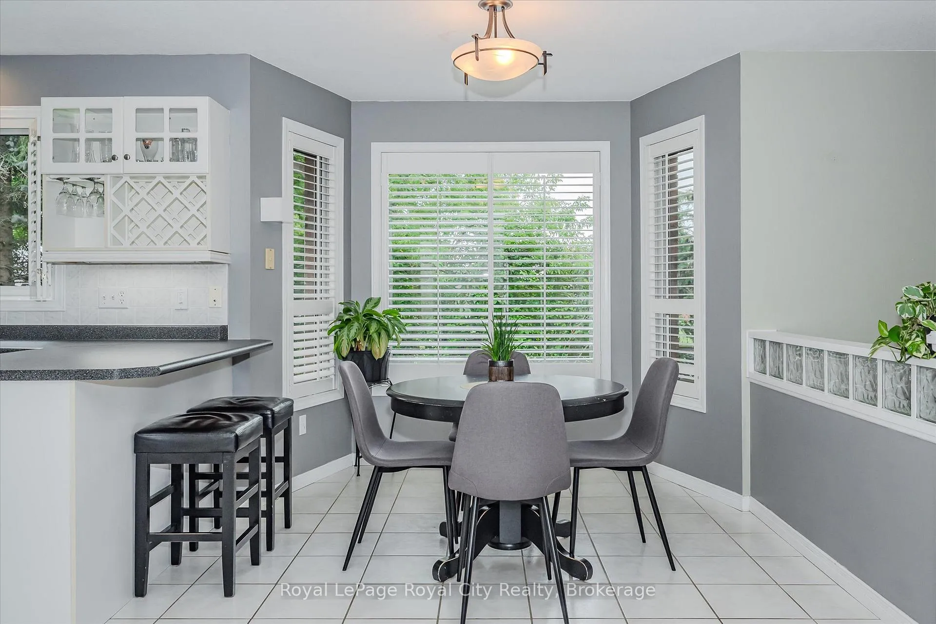 Photo 16 of 2 Oakridge Crescent, Guelph, Pineridge/Westminster Woods — HOMEH