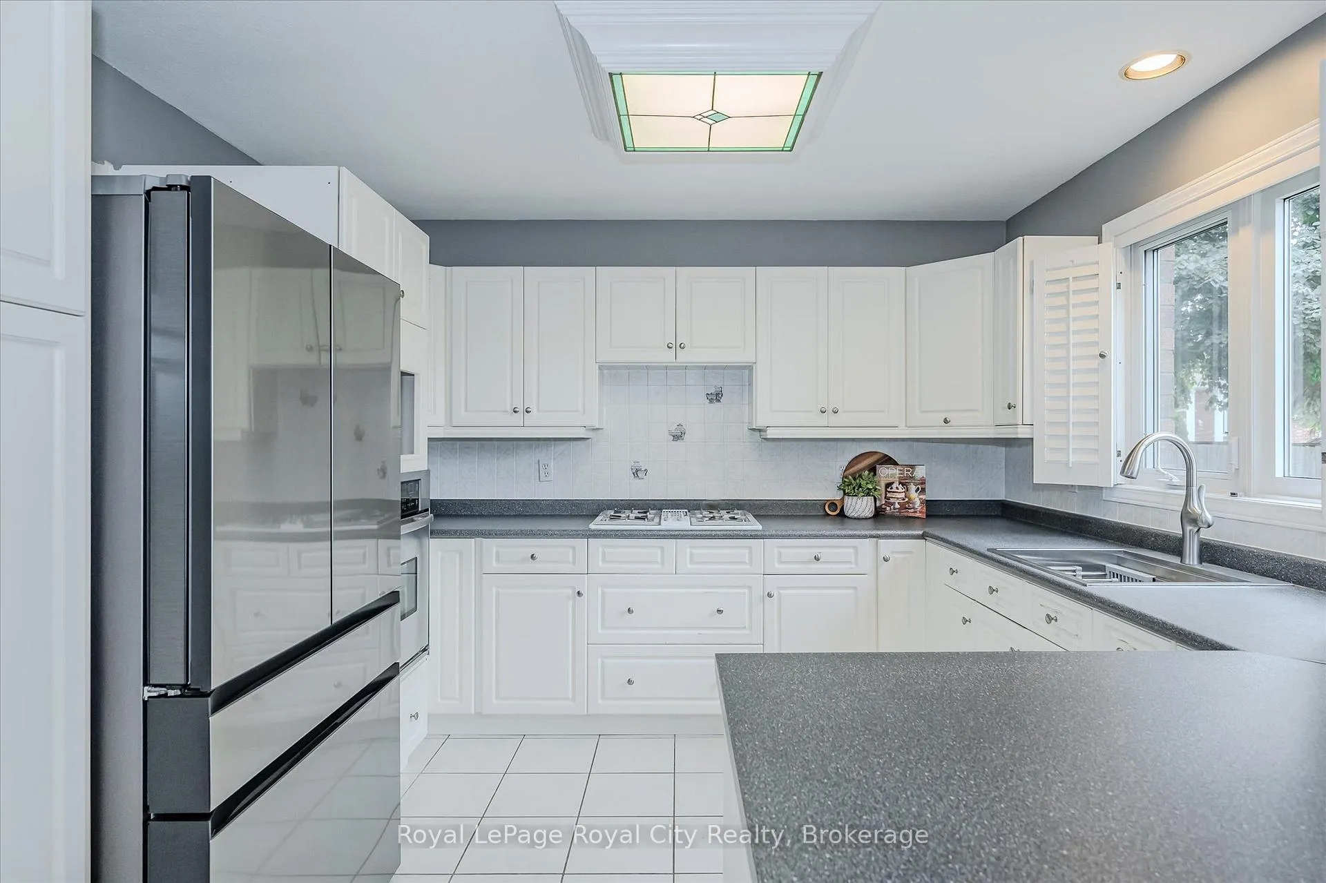 Photo 20 of 2 Oakridge Crescent, Guelph, Pineridge/Westminster Woods — HOMEH