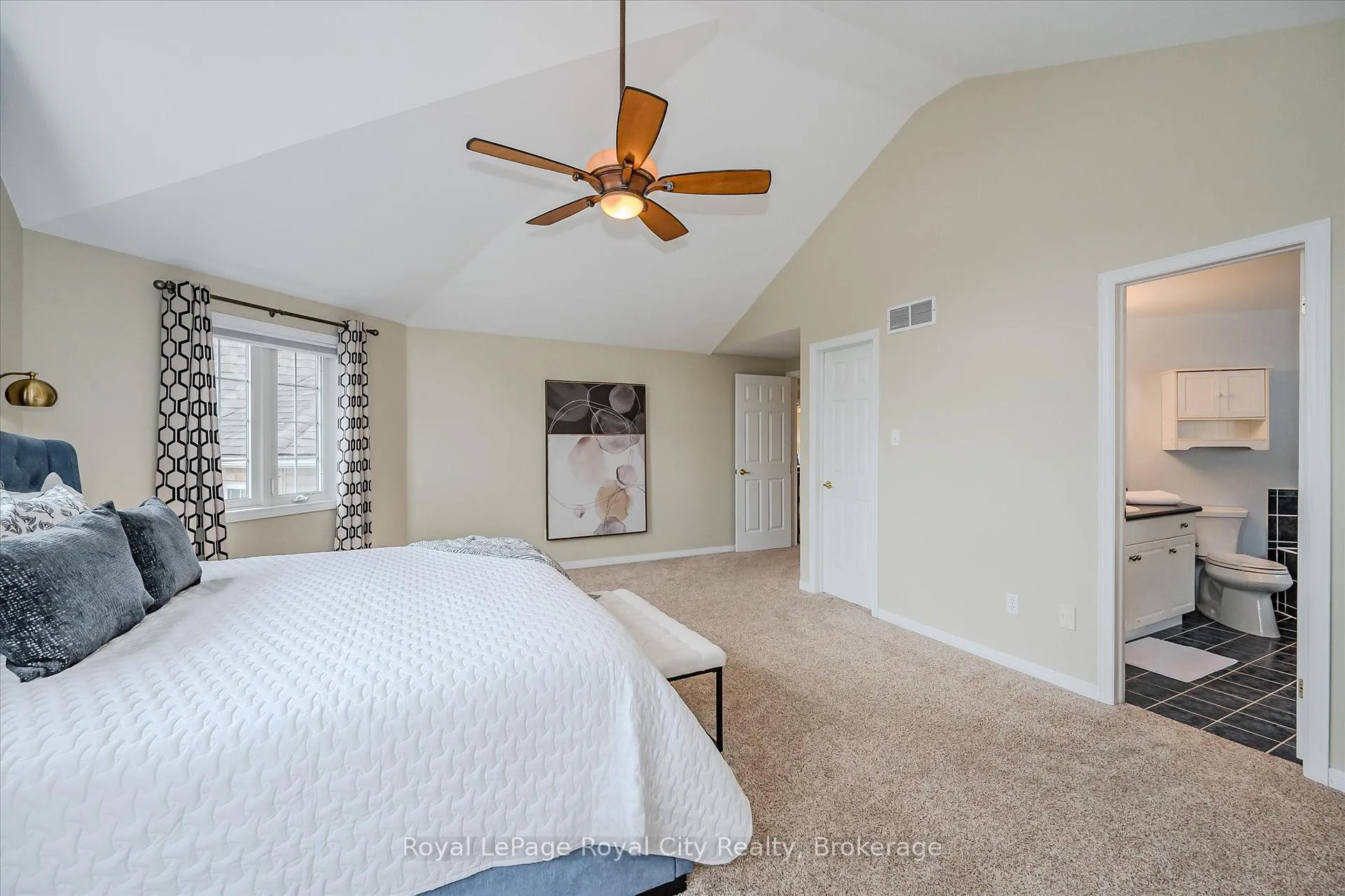Photo 26 of 2 Oakridge Crescent, Guelph, Pineridge/Westminster Woods — HOMEH