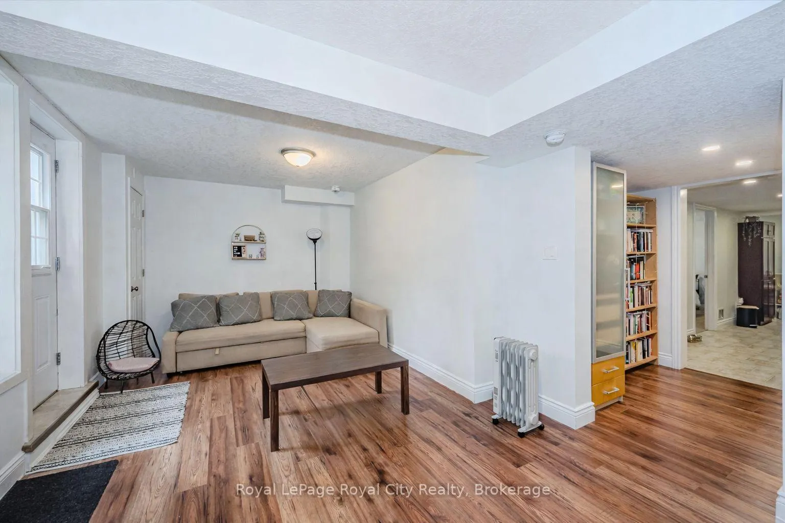 Photo 35 of 2 Oakridge Crescent, Guelph, Pineridge/Westminster Woods — HOMEH
