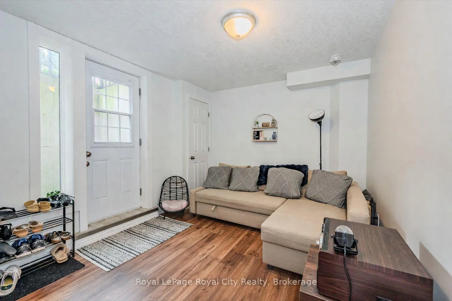 Photo 36 of 2 Oakridge Crescent, Guelph, Pineridge/Westminster Woods — HOMEH