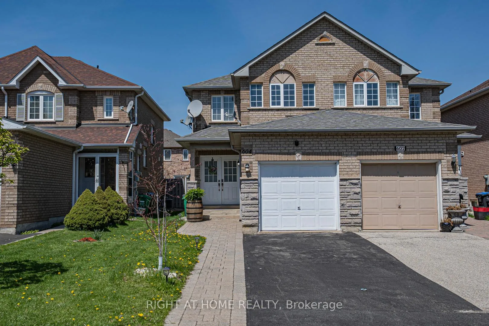 Front of 604 Summer Park Crescent