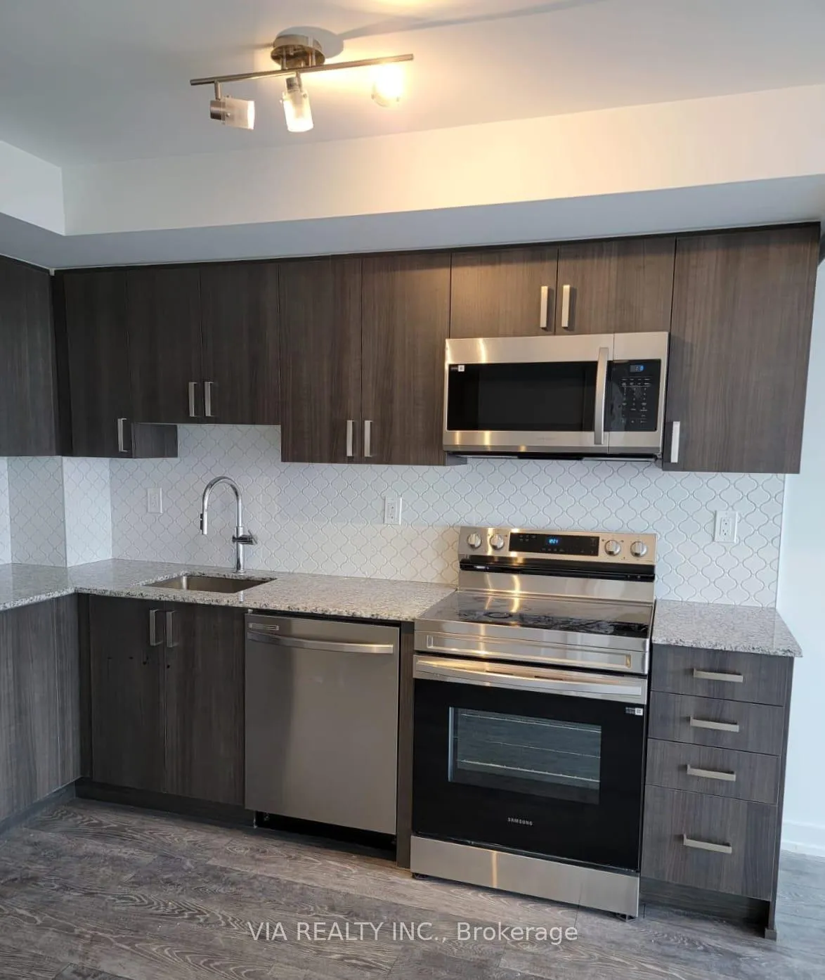 Photo 6 of Unit 2309, 1435 Celebration Drive, Pickering, Bay Ridges — HOMEH