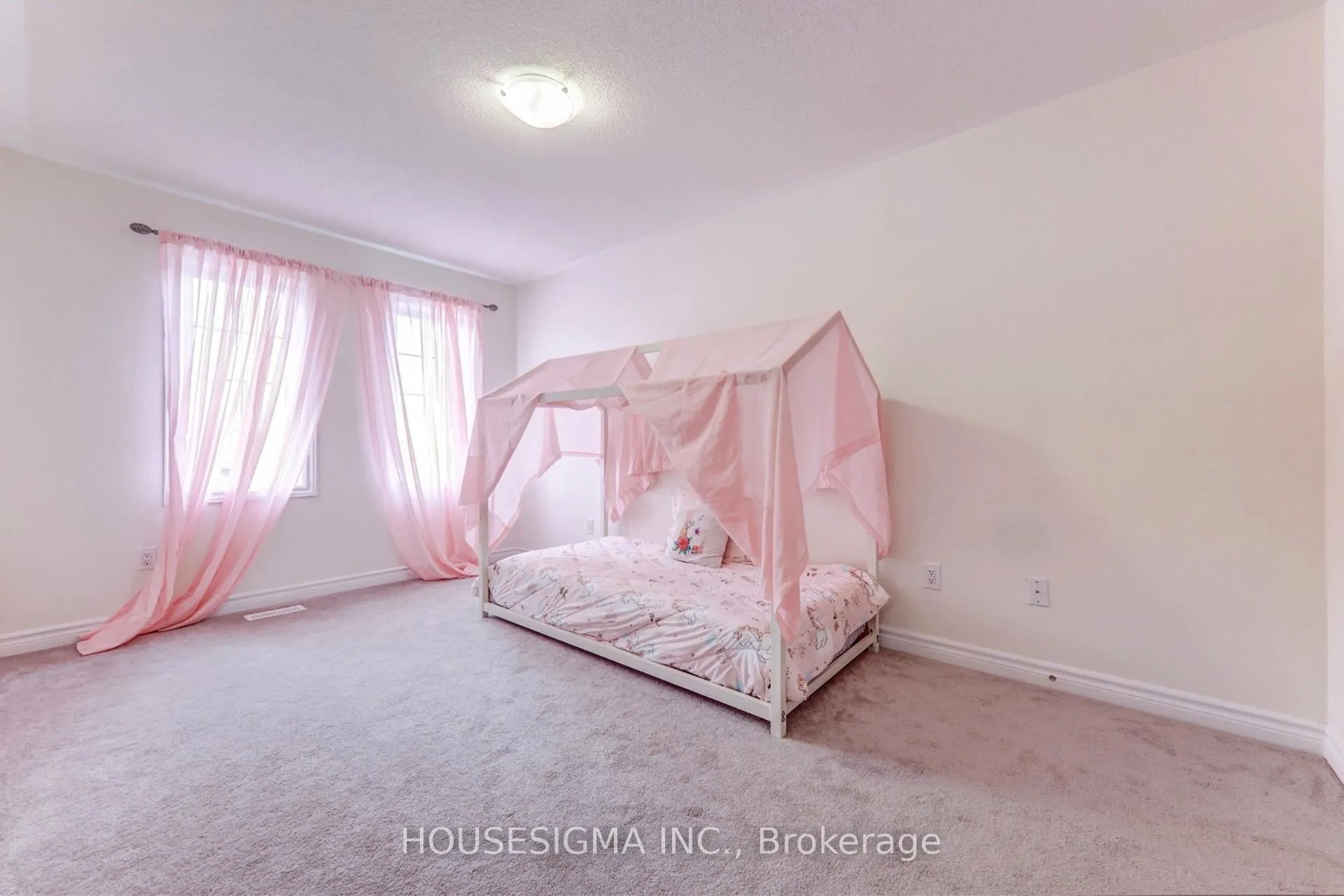 Photo 10 of 15 Elmhurst Street, Scugog, Port Perry — HOMEH