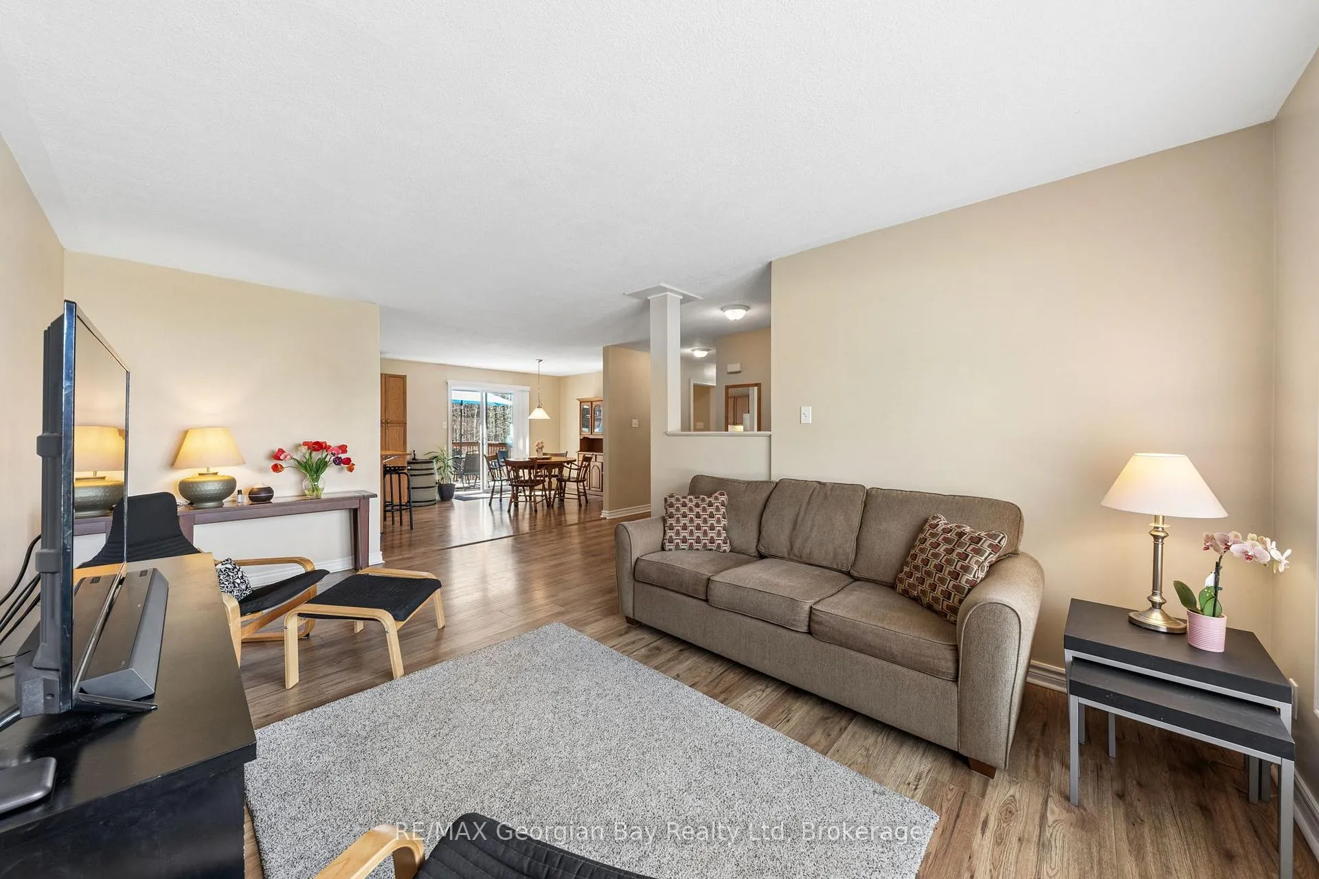 Photo 9 of 133 Oxley Drive, Penetanguishene — HOMEH