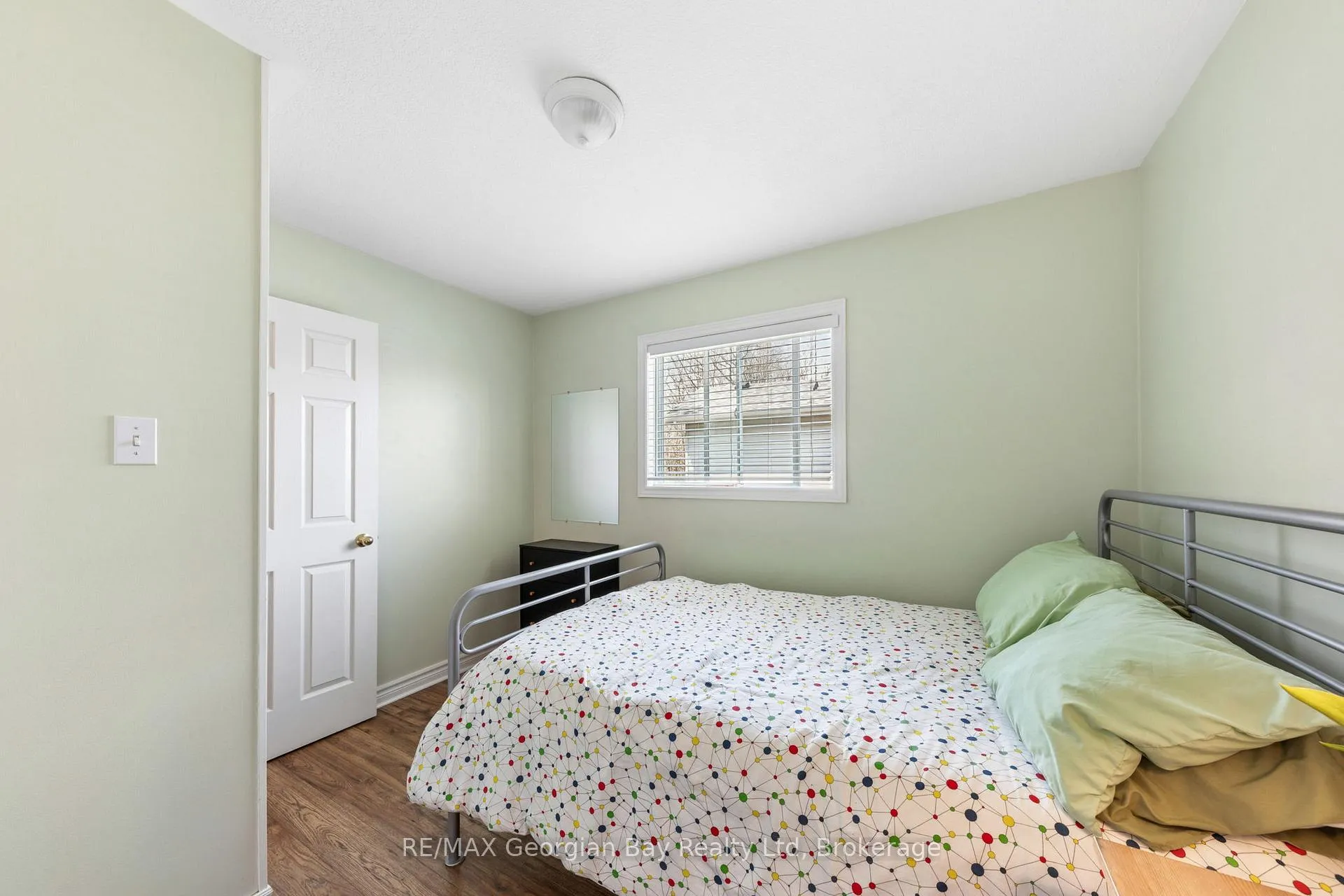 Photo 17 of 133 Oxley Drive, Penetanguishene — HOMEH