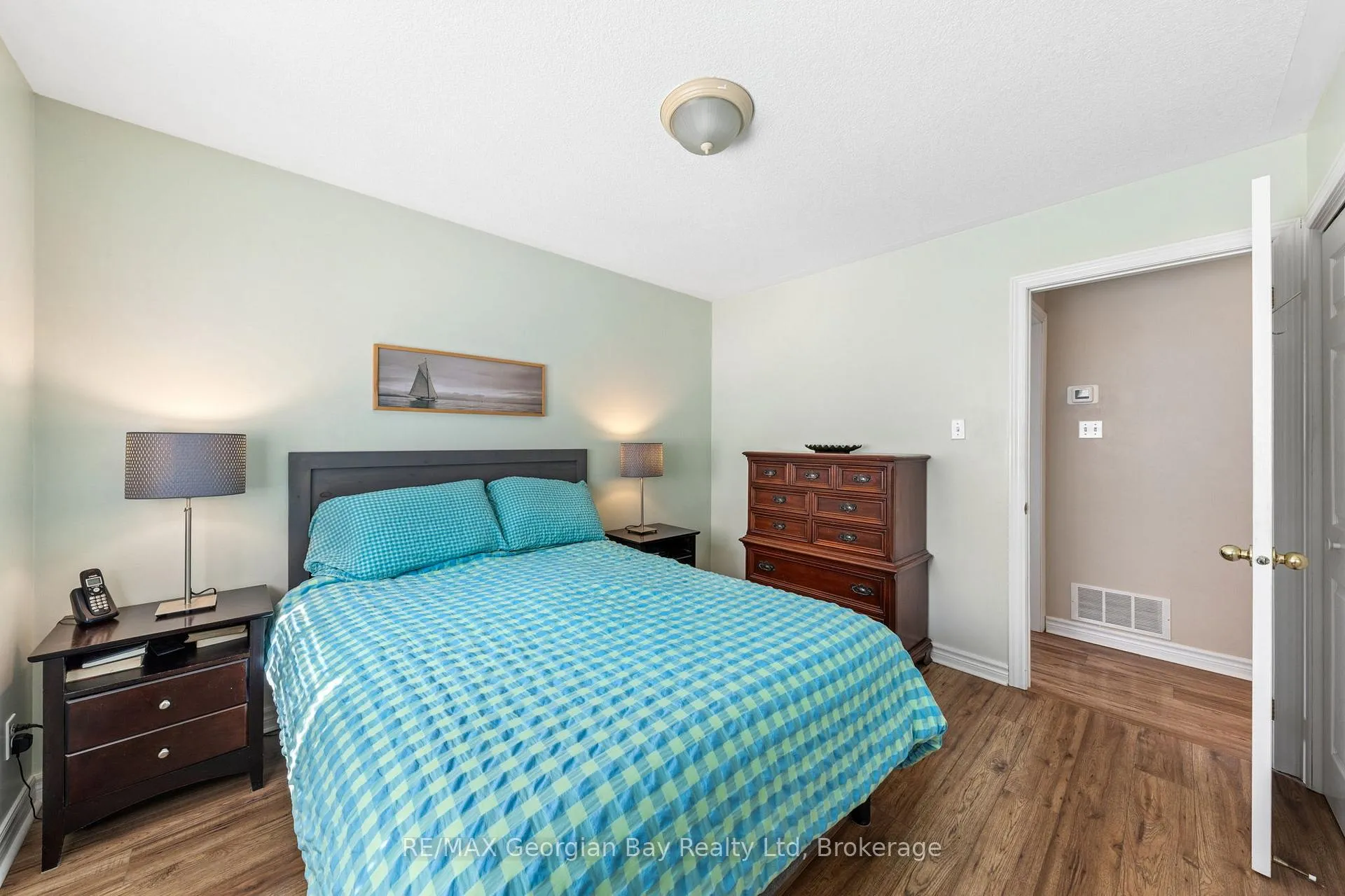 Photo 20 of 133 Oxley Drive, Penetanguishene — HOMEH