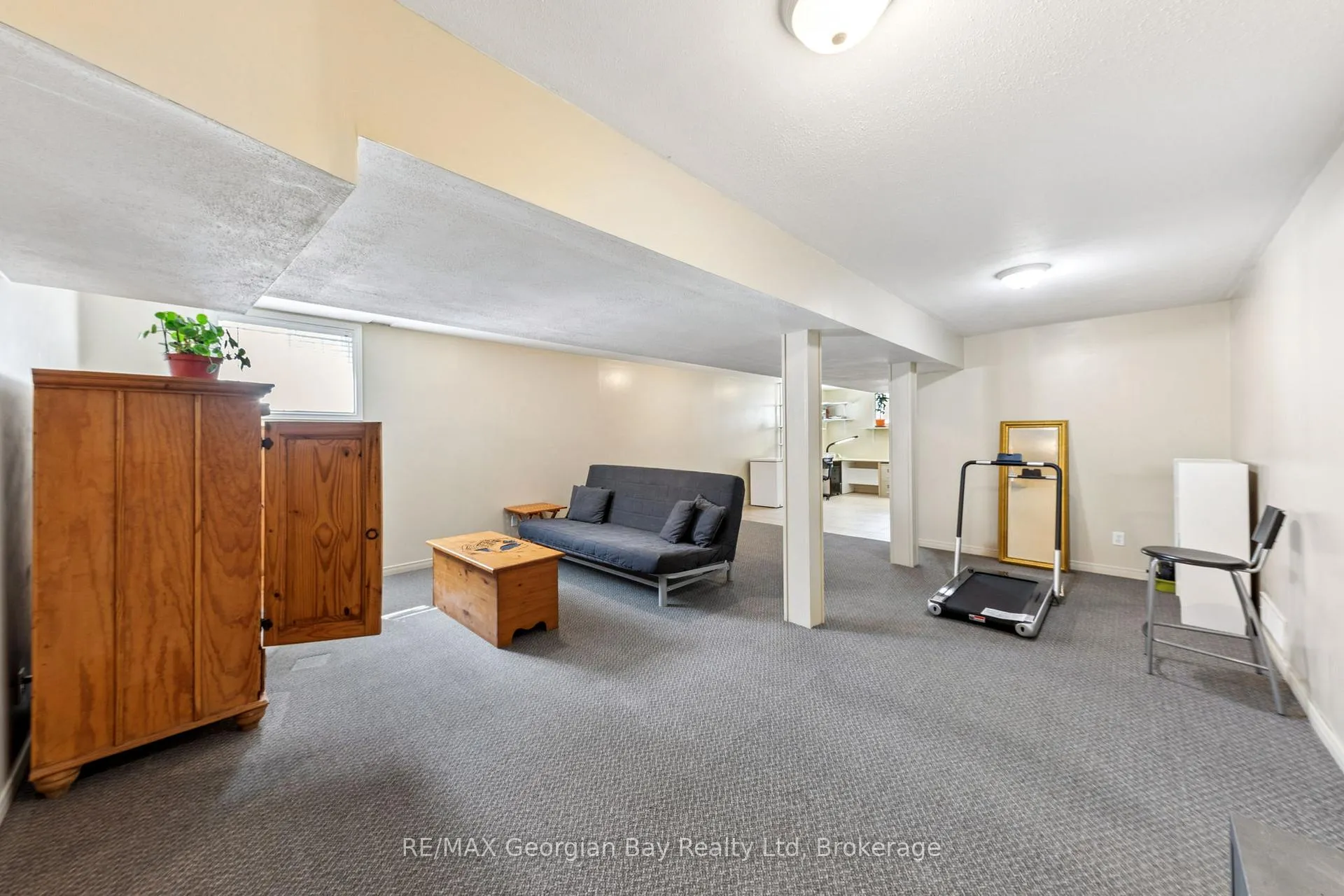 Photo 26 of 133 Oxley Drive, Penetanguishene — HOMEH