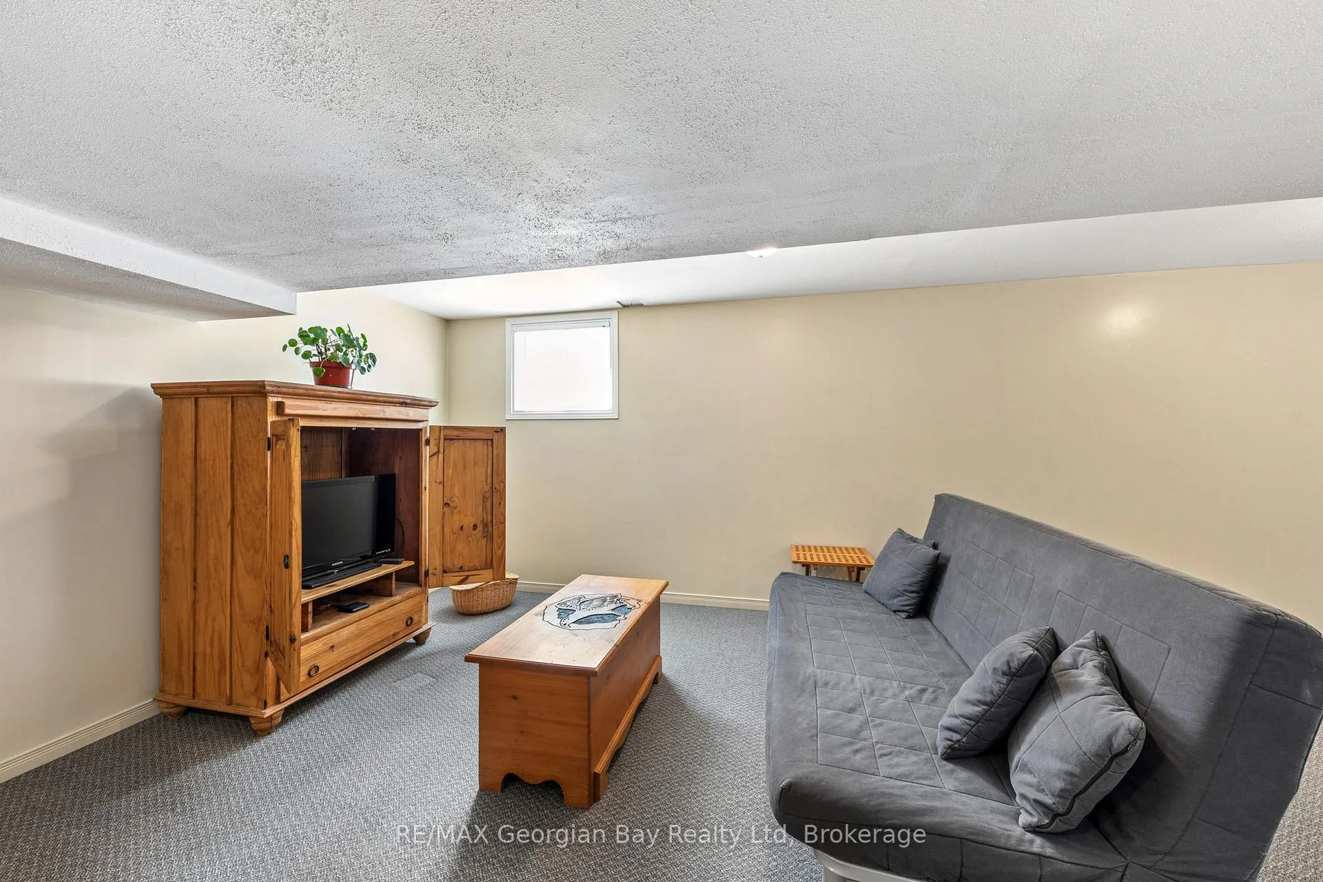 Photo 31 of 133 Oxley Drive, Penetanguishene — HOMEH