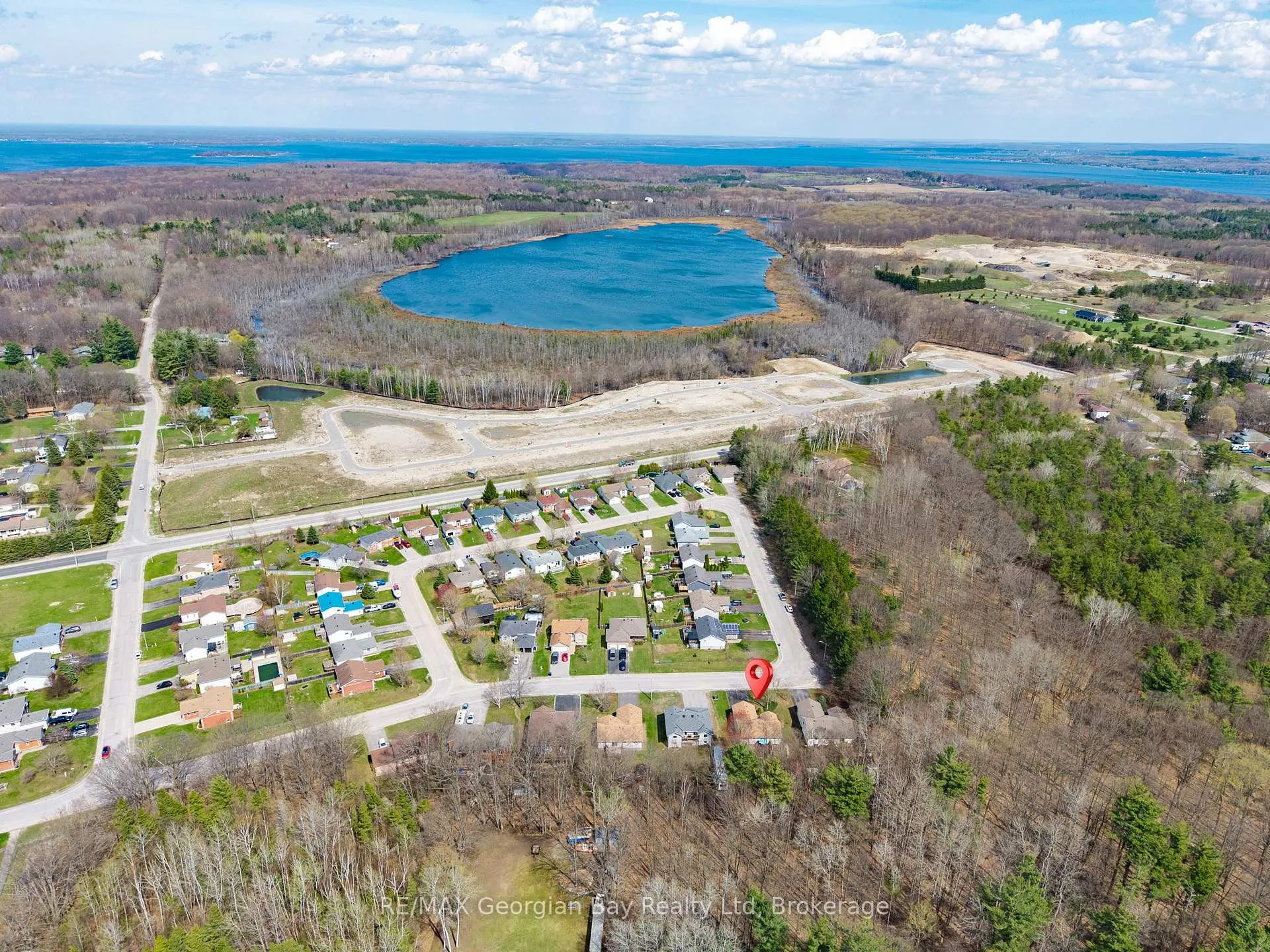 Photo 41 of 133 Oxley Drive, Penetanguishene — HOMEH