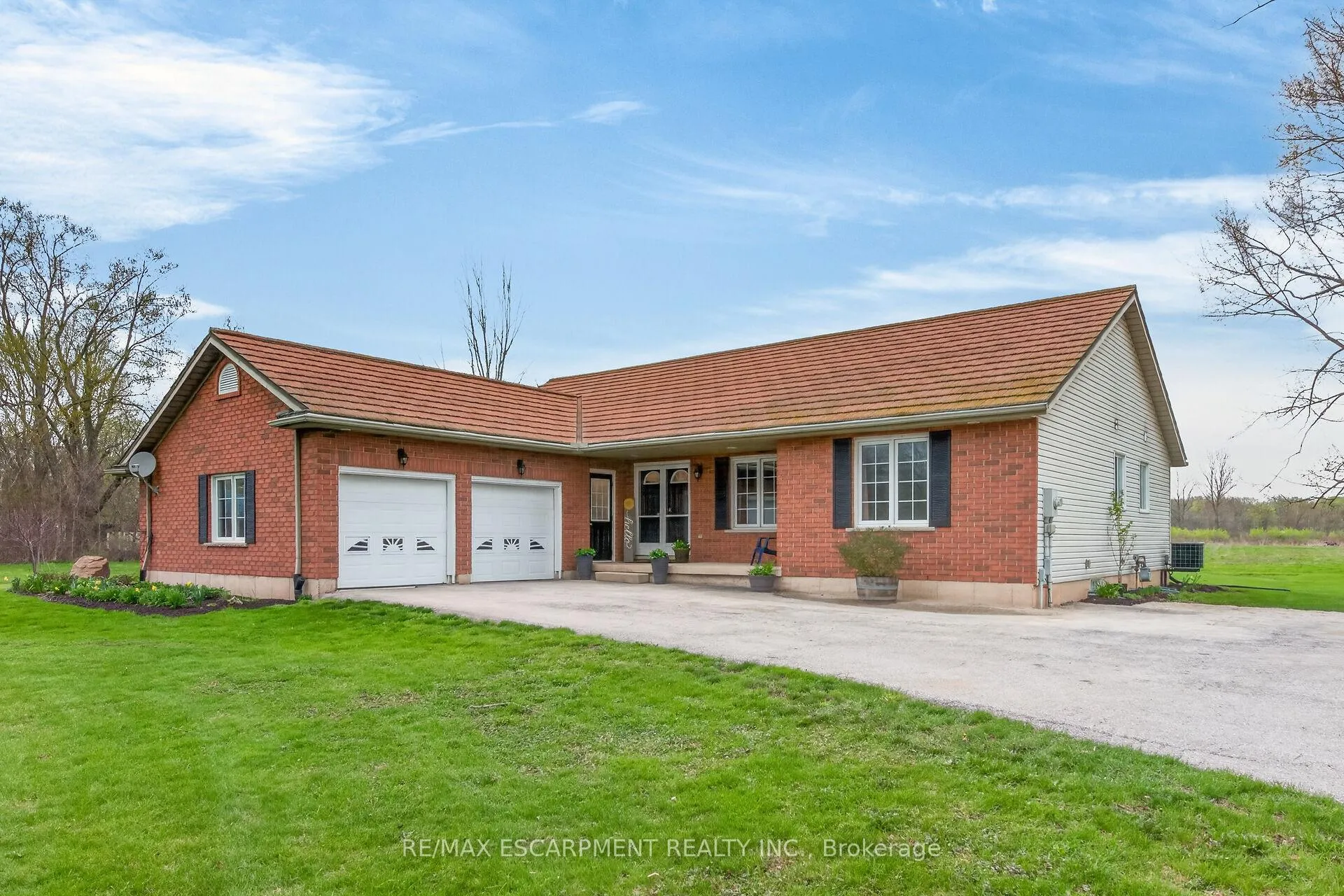 Photo 1 of 8151 Hwy 3, Haldimand, Dunnville — HOMEH