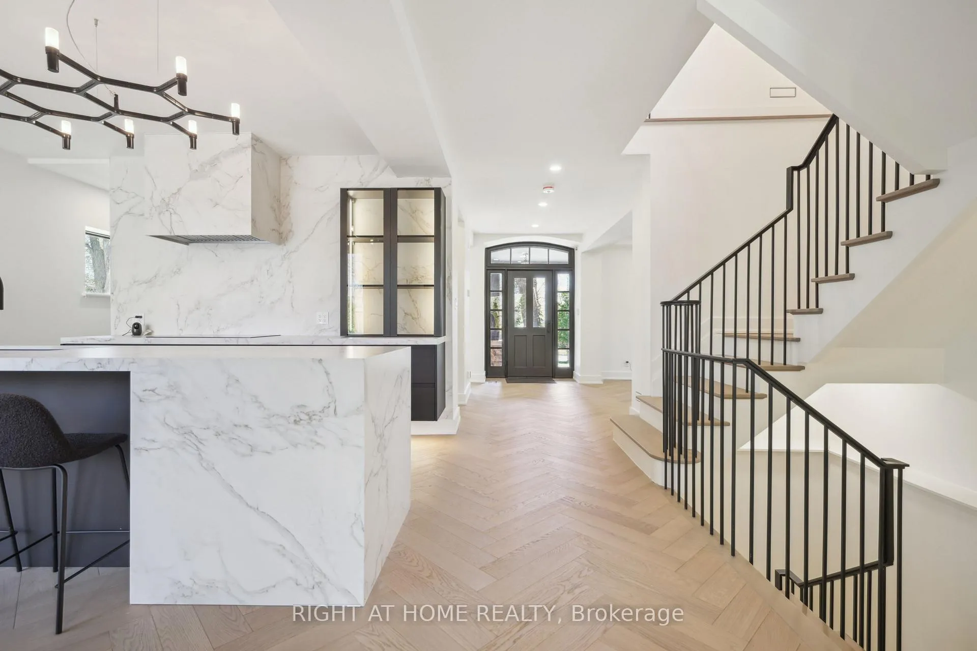 Photo 8 of 2187 Lakeshore Road, Burlington, Brant — HOMEH