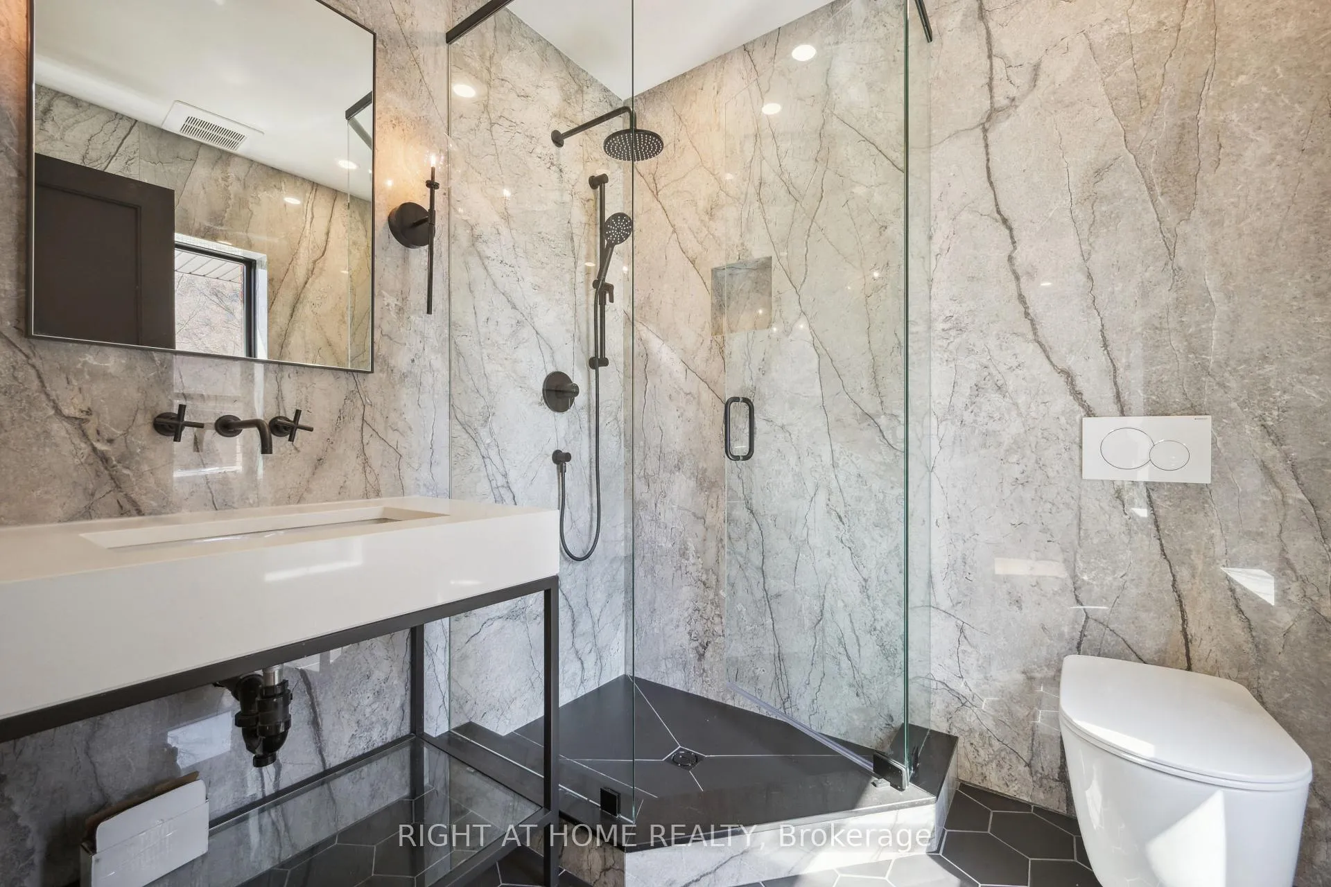 Photo 13 of 2187 Lakeshore Road, Burlington, Brant — HOMEH