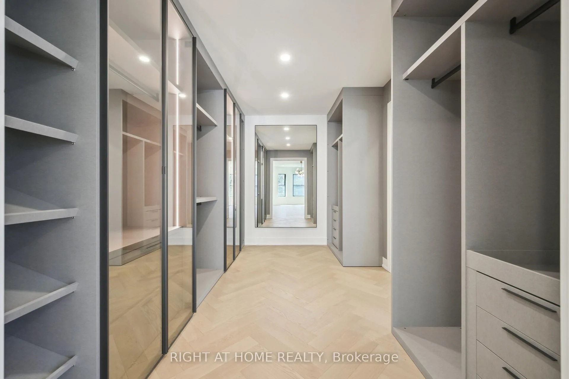 Photo 15 of 2187 Lakeshore Road, Burlington, Brant — HOMEH