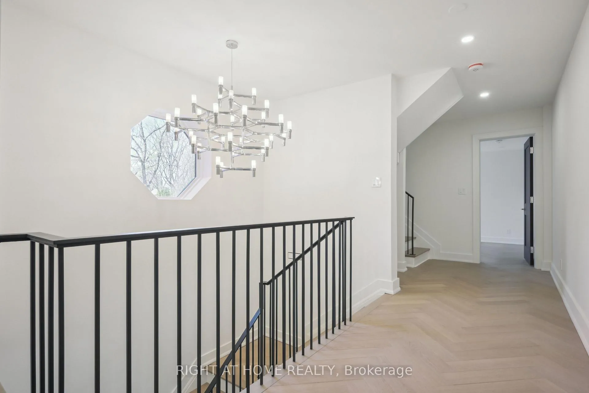 Photo 17 of 2187 Lakeshore Road, Burlington, Brant — HOMEH