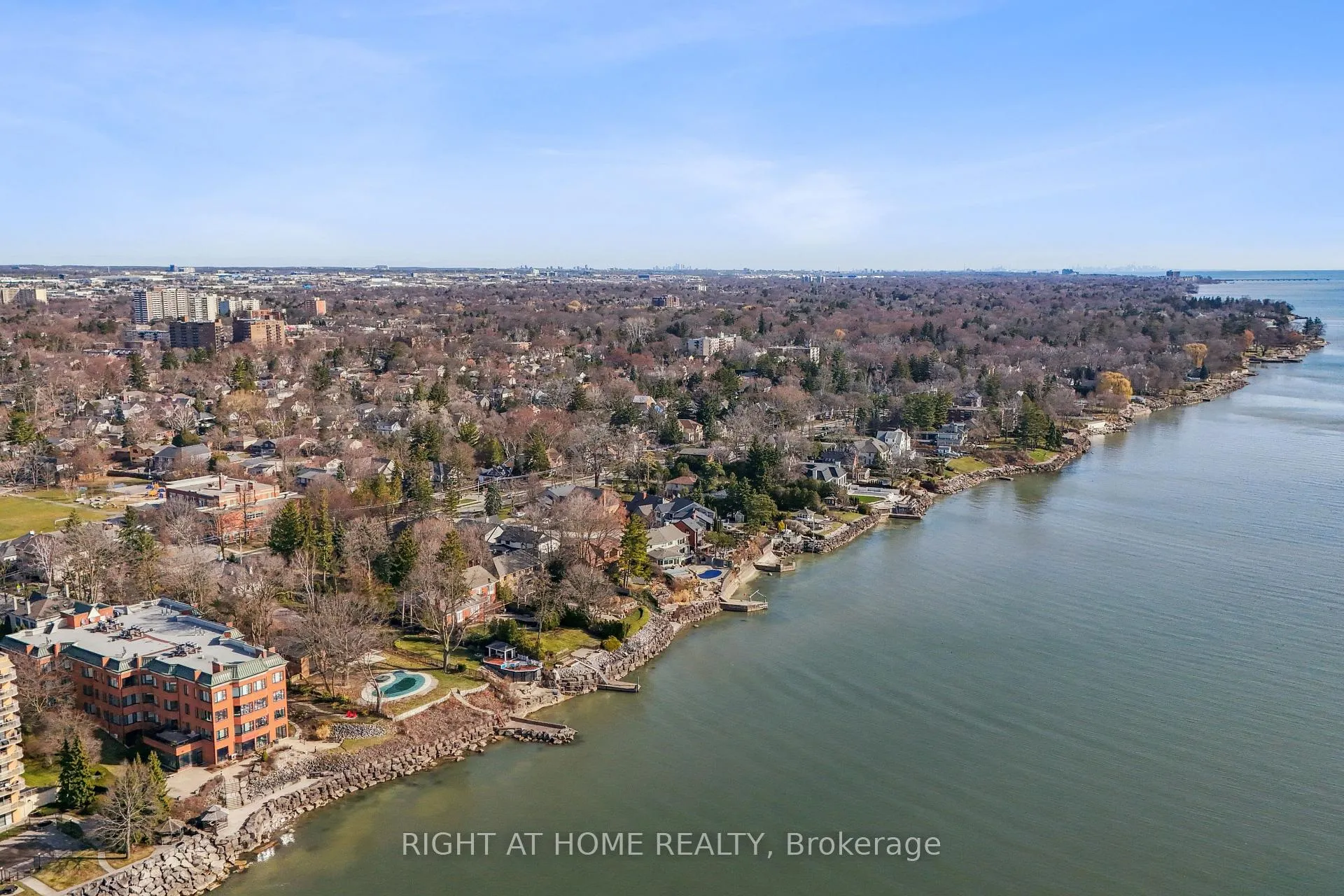 Photo 25 of 2187 Lakeshore Road, Burlington, Brant — HOMEH