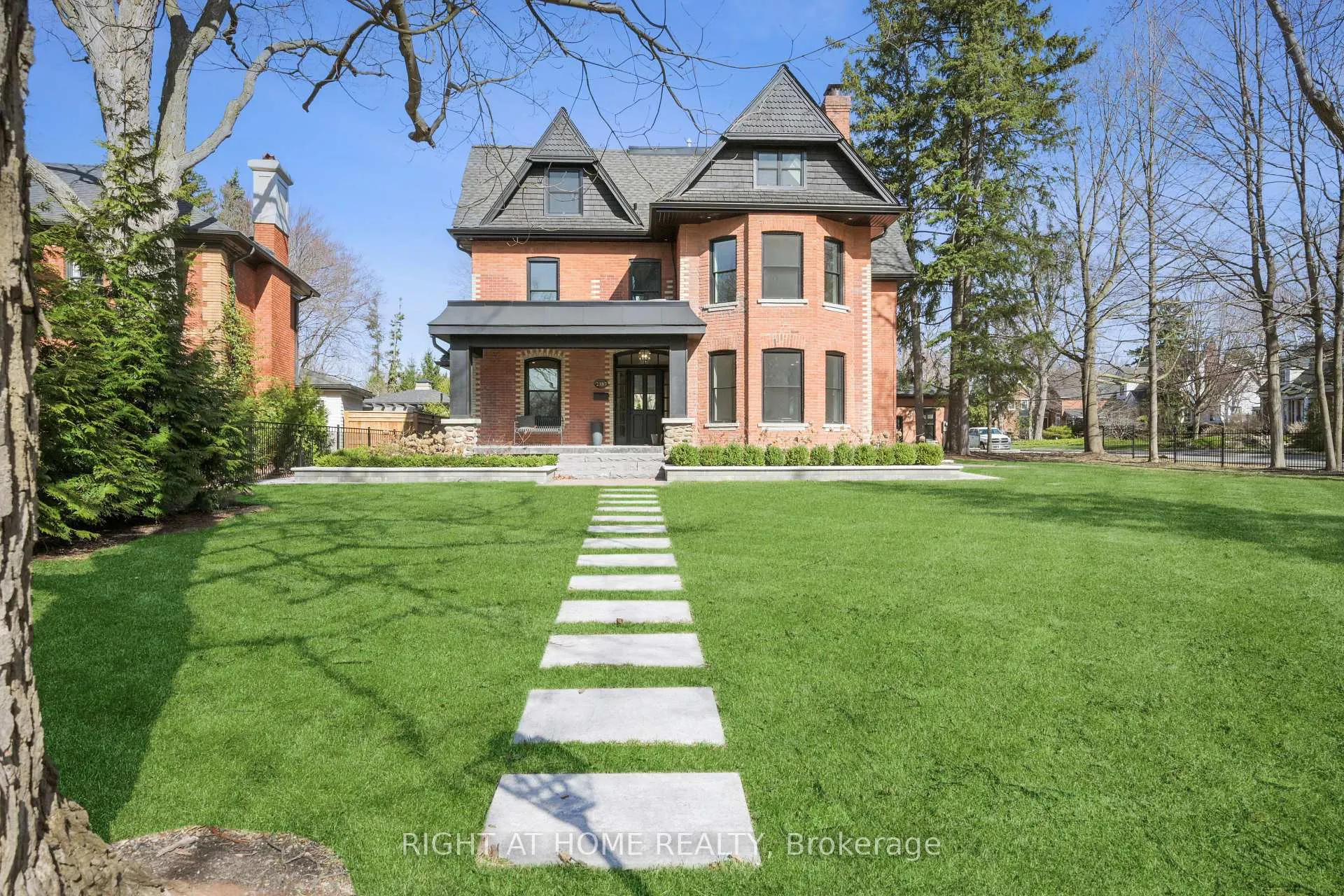 Photo 28 of 2187 Lakeshore Road, Burlington, Brant — HOMEH