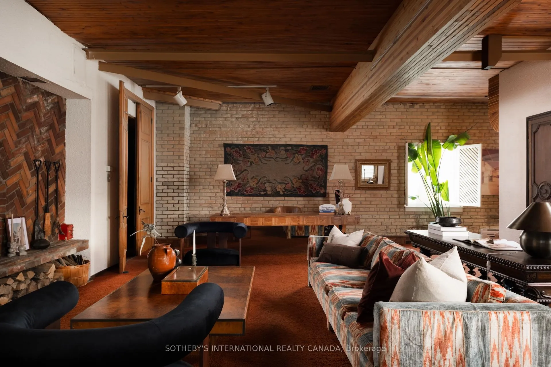 Photo 10 of 18 Gloucester Lane, Toronto, Church-Yonge Corridor — HOMEH