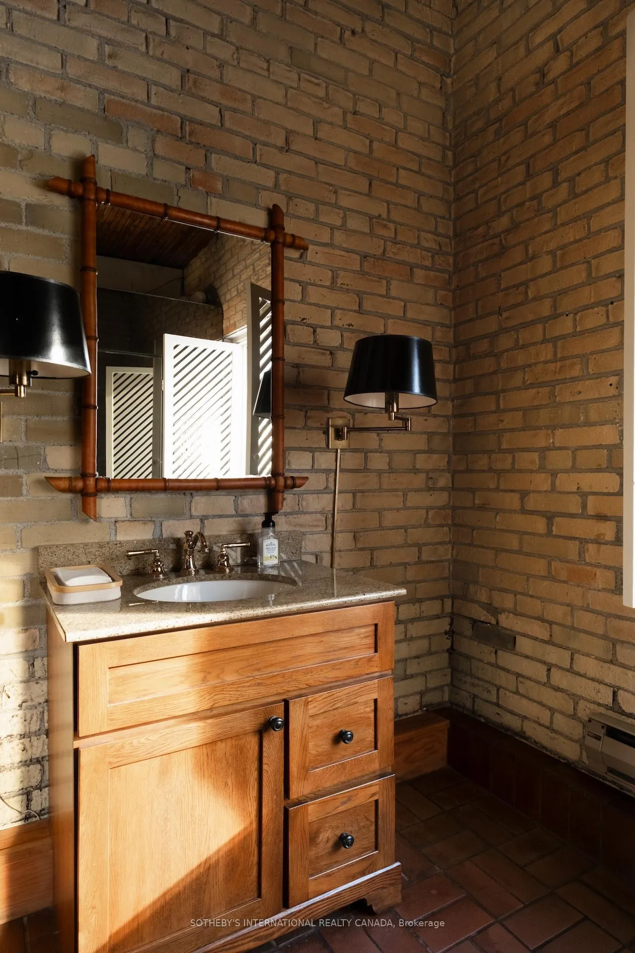 Photo 18 of 18 Gloucester Lane, Toronto, Church-Yonge Corridor — HOMEH