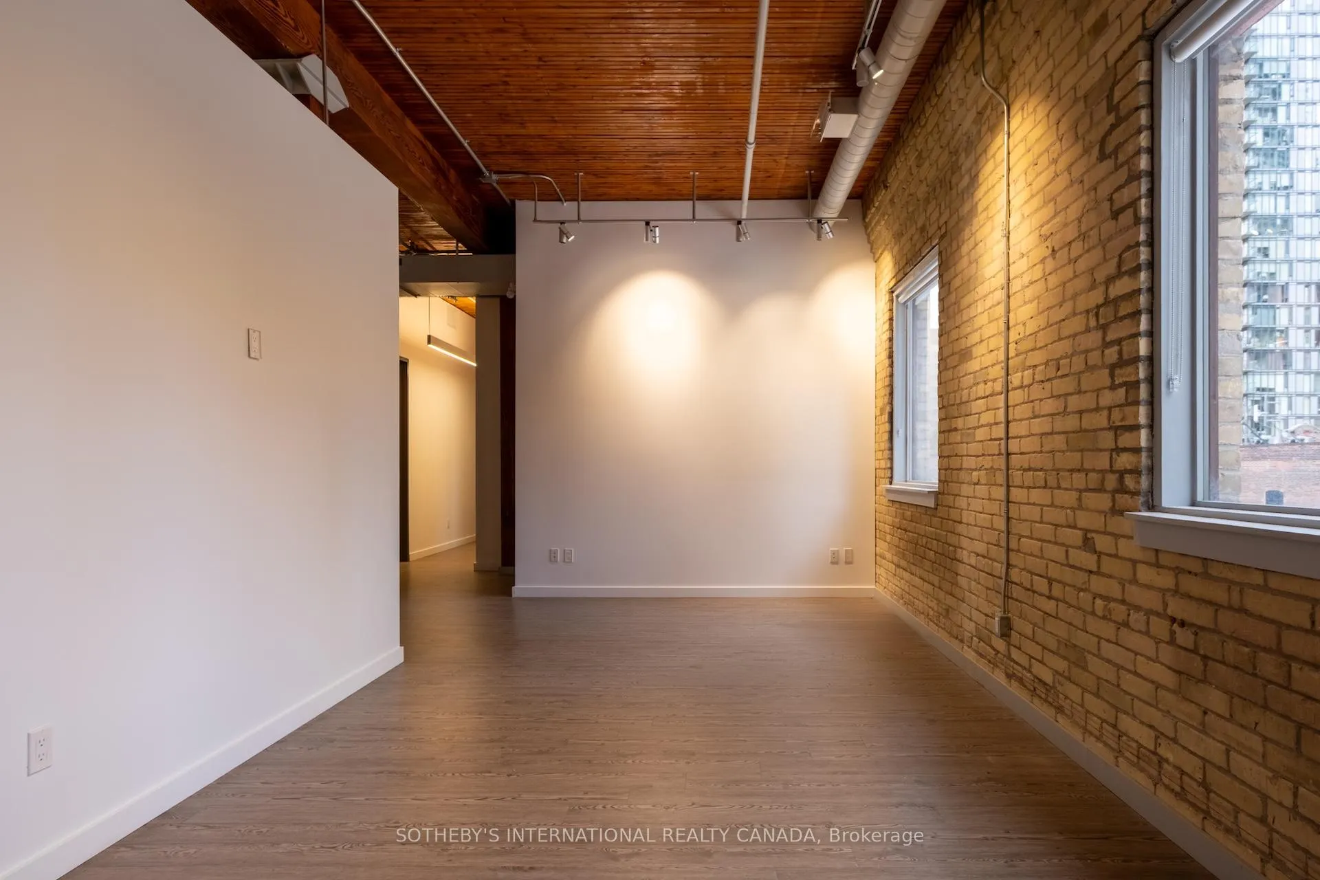 Photo 28 of 18 Gloucester Lane, Toronto, Church-Yonge Corridor — HOMEH