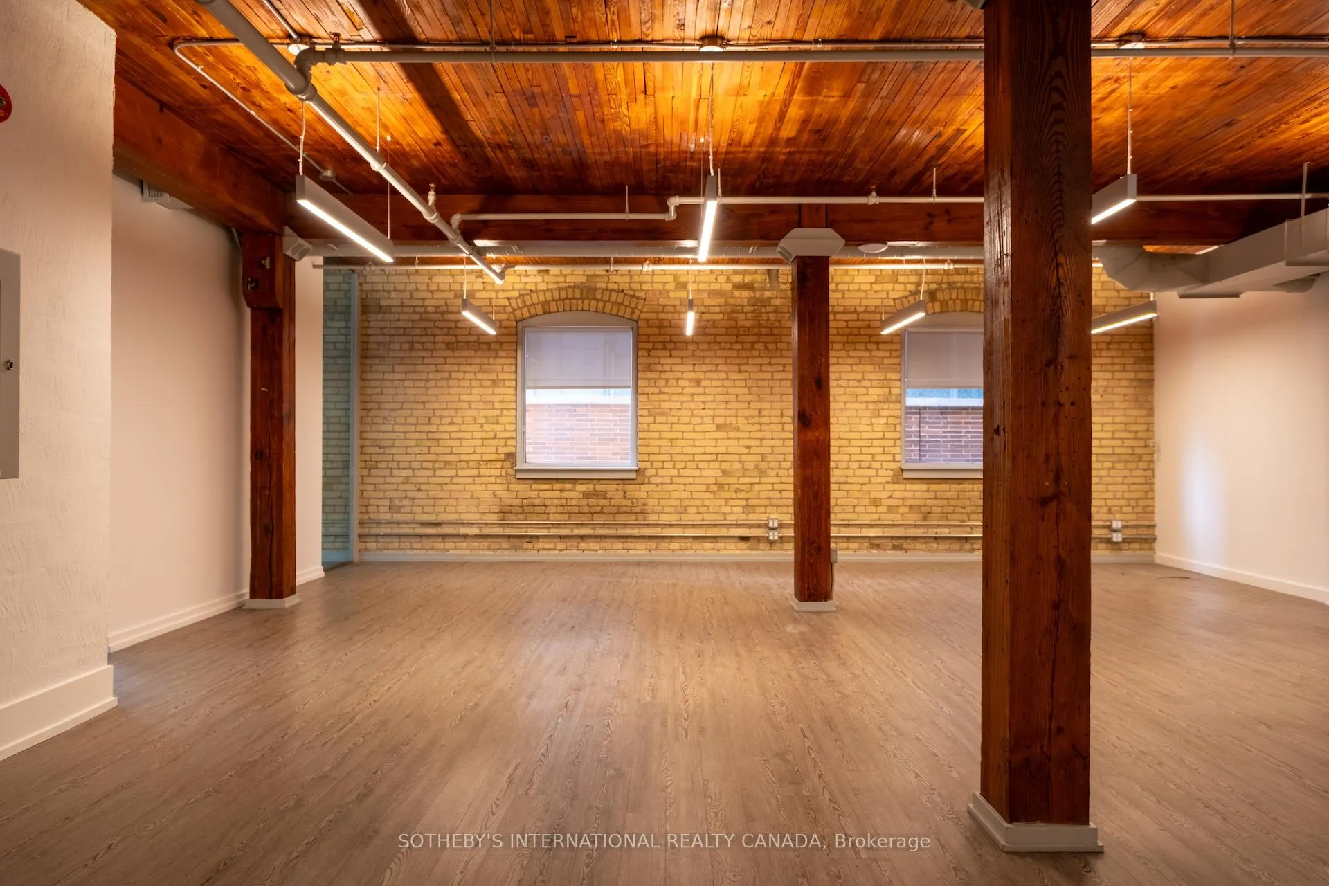 Photo 38 of 18 Gloucester Lane, Toronto, Church-Yonge Corridor — HOMEH