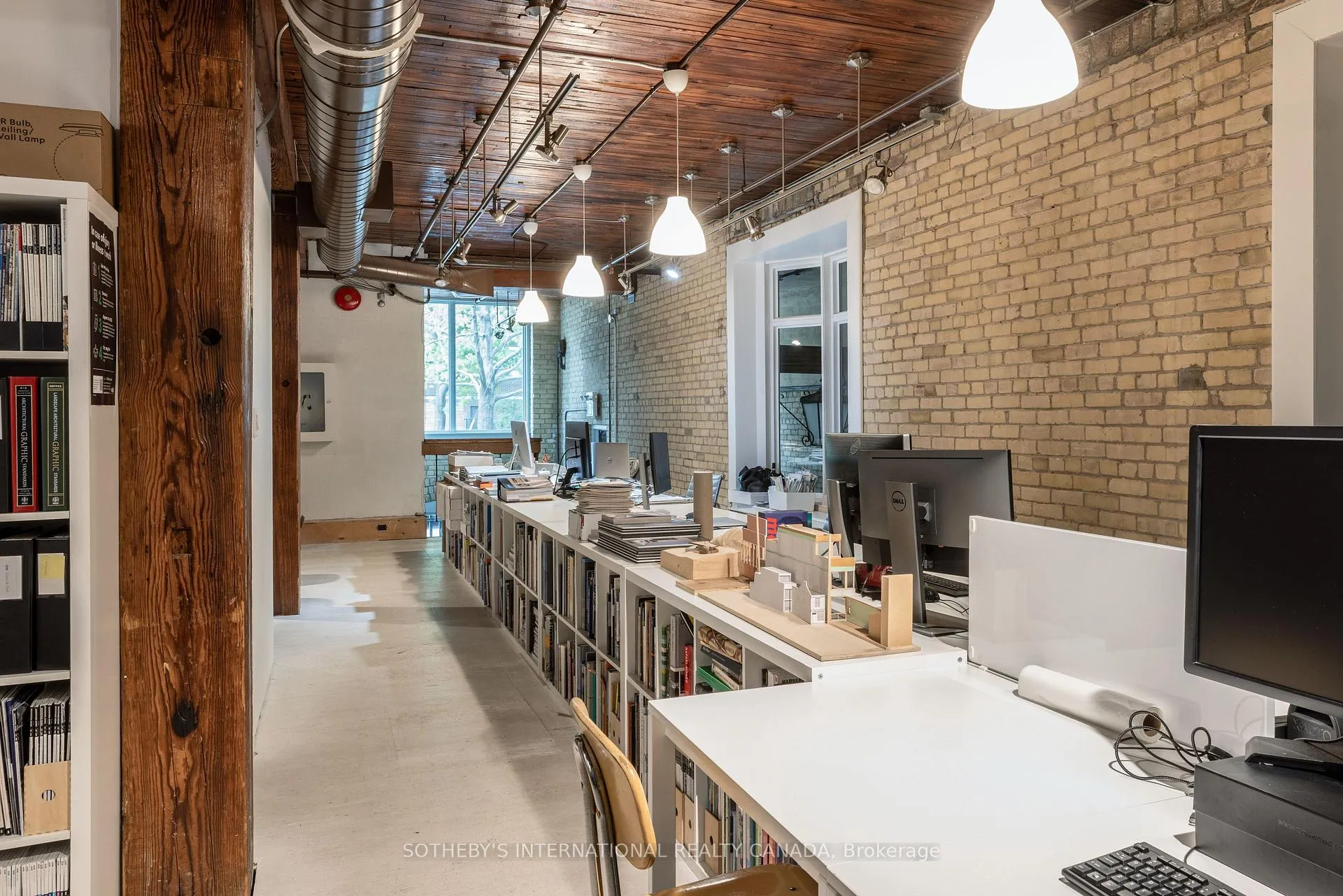 Photo 47 of 18 Gloucester Lane, Toronto, Church-Yonge Corridor — HOMEH