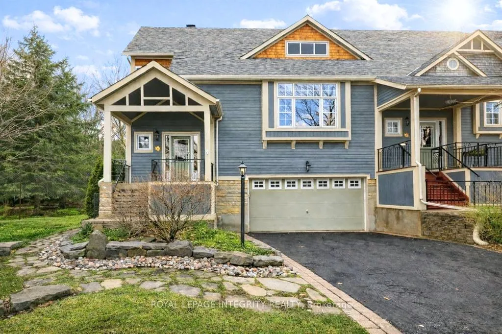 Front of 15 Marsh Sparrow Private