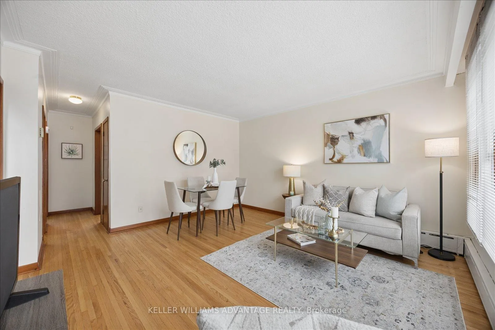 Photo 7 of 118 Silver Birch Avenue, Toronto, The Beaches — HOMEH