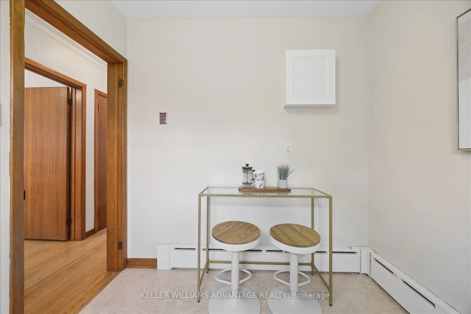 Photo 15 of 118 Silver Birch Avenue, Toronto, The Beaches — HOMEH