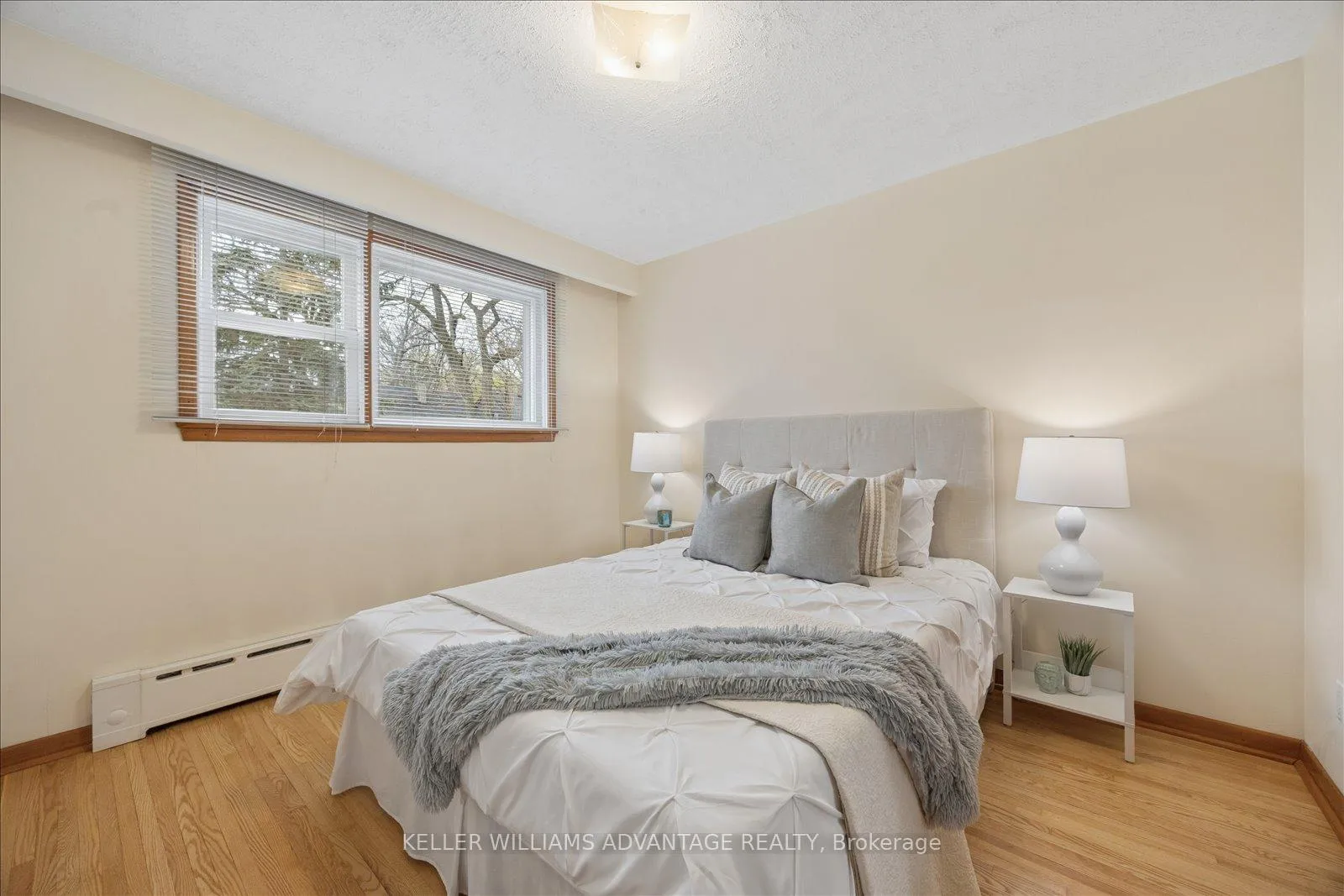 Photo 16 of 118 Silver Birch Avenue, Toronto, The Beaches — HOMEH