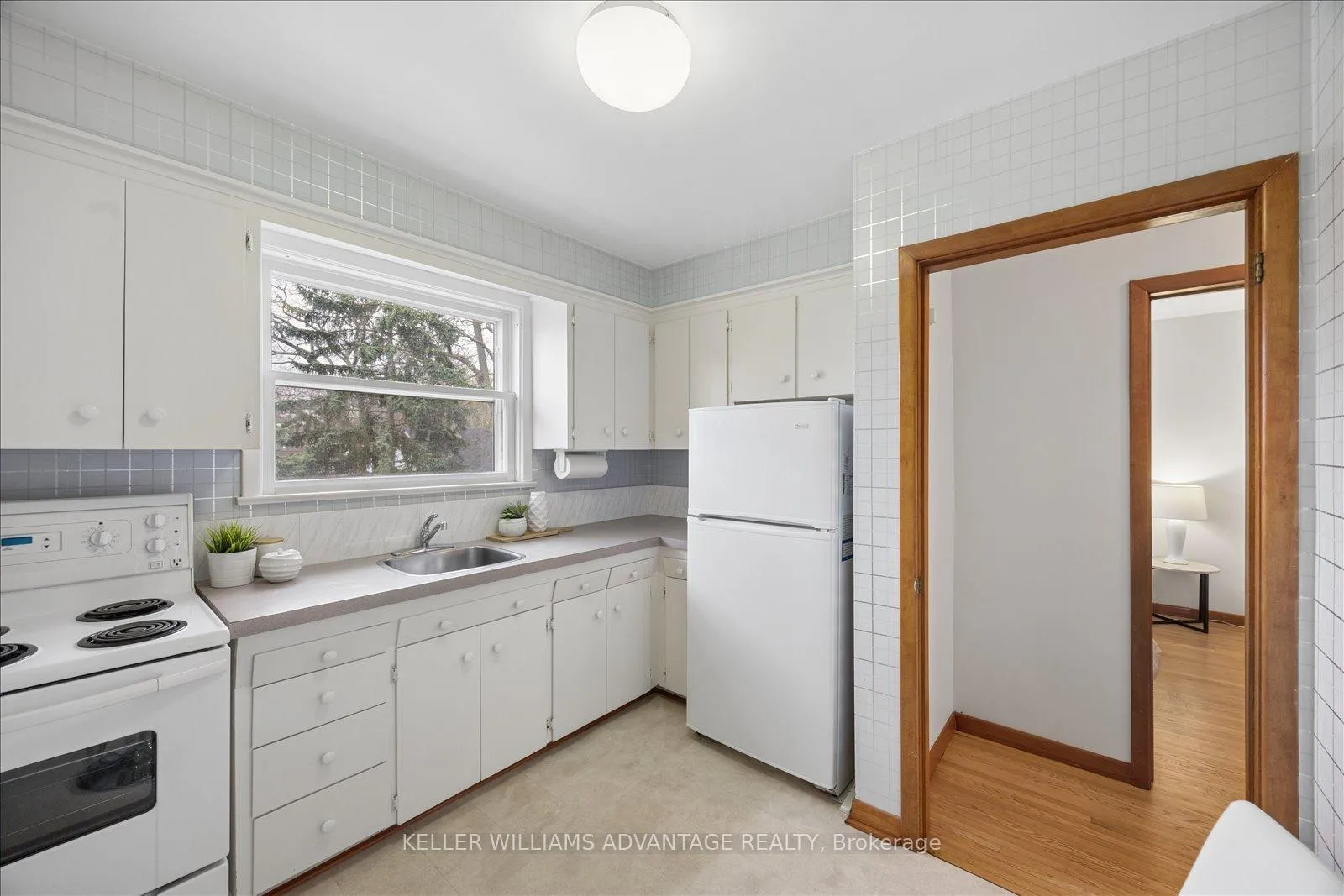Photo 29 of 118 Silver Birch Avenue, Toronto, The Beaches — HOMEH