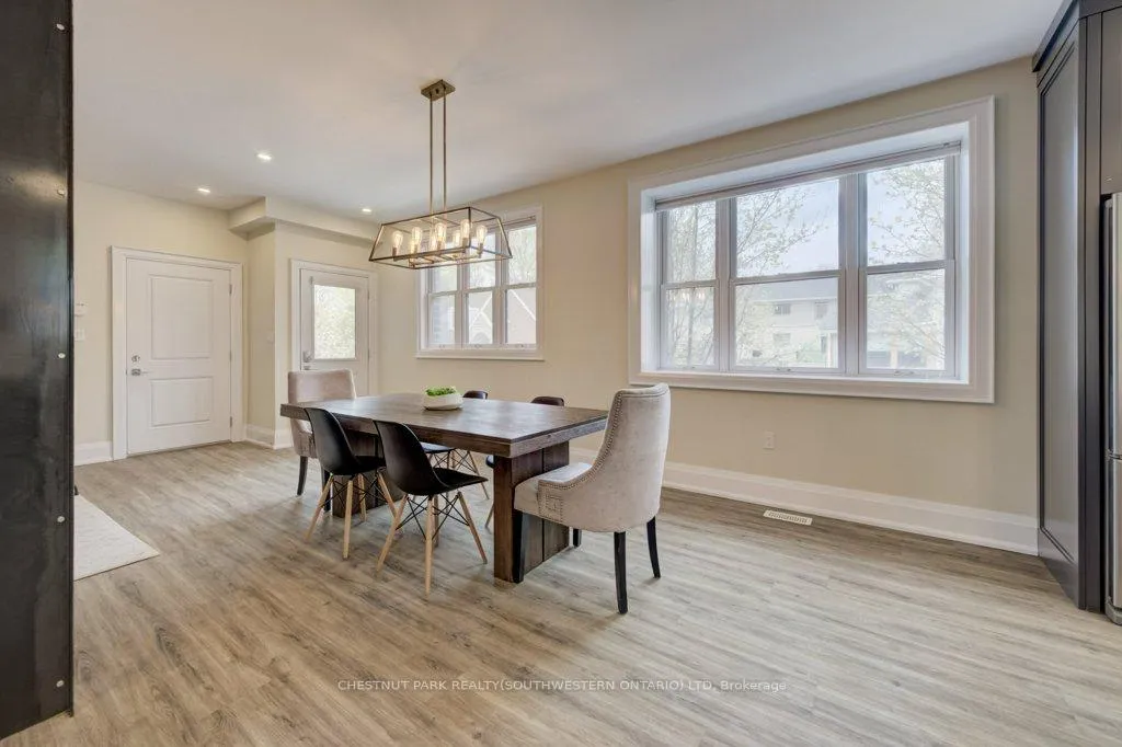 Photo 9 of 91 Albert Street, Waterloo — HOMEH