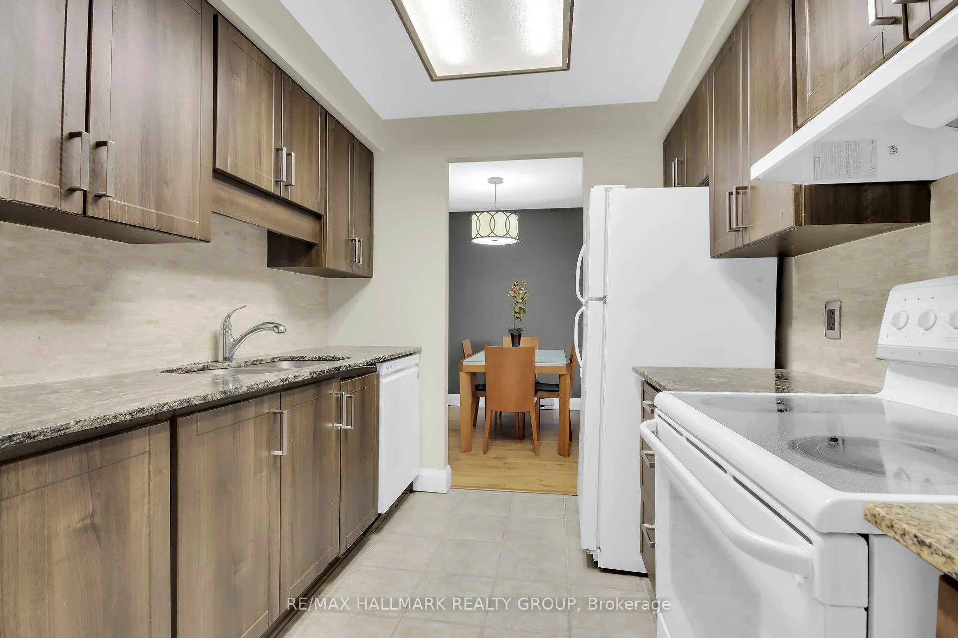 Photo 7 of Unit 503, 470 Laurier Avenue W, Ottawa, Ottawa Centre — HOMEH