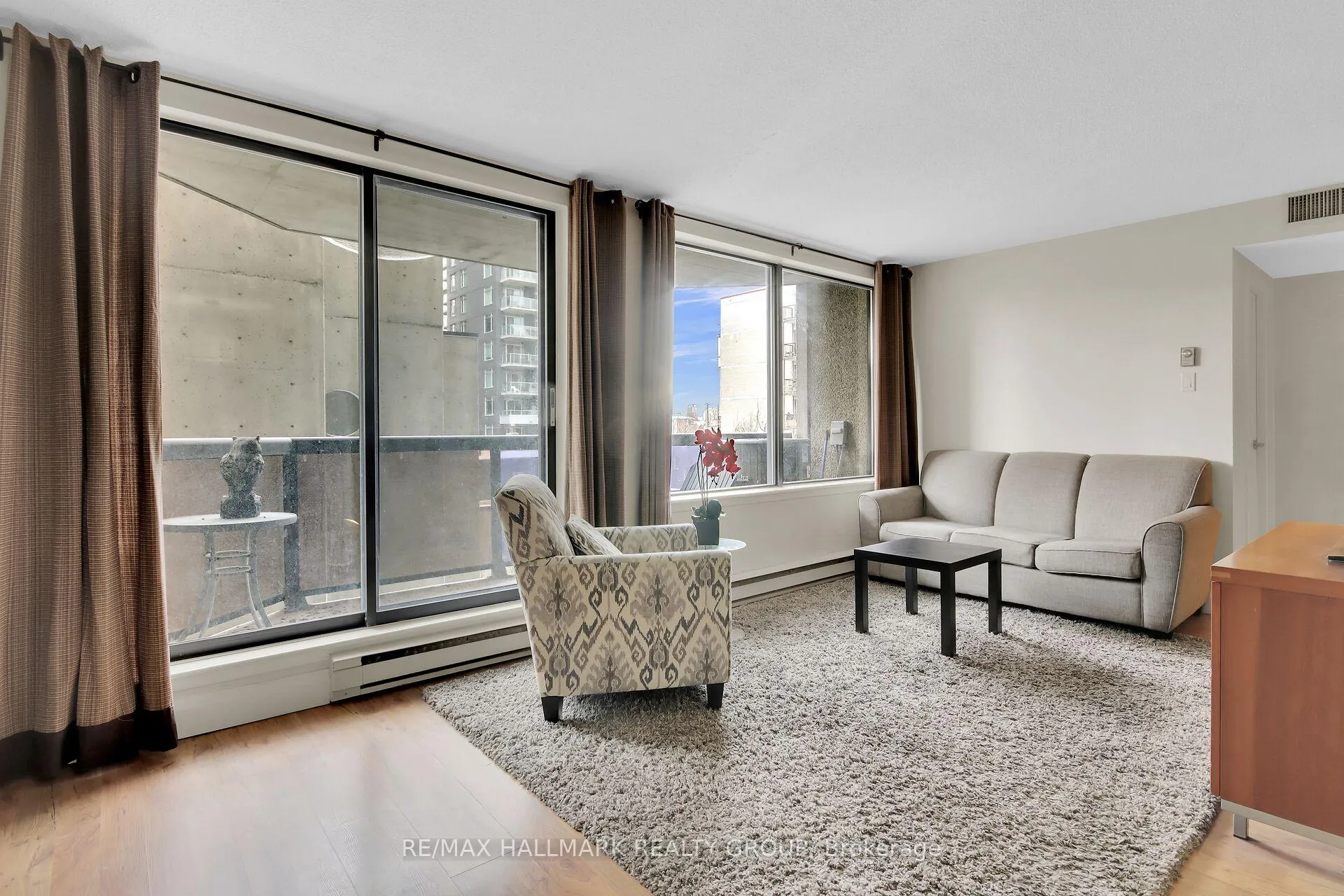Photo 11 of Unit 503, 470 Laurier Avenue W, Ottawa, Ottawa Centre — HOMEH