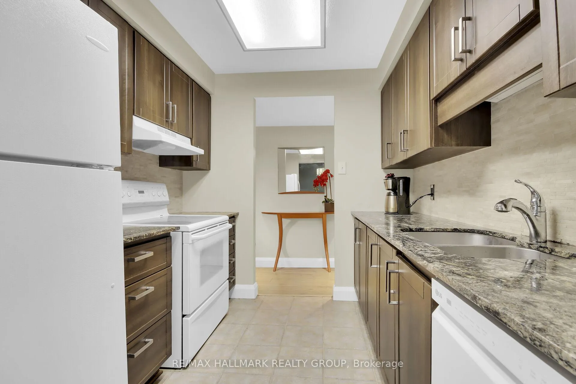 Photo 29 of Unit 503, 470 Laurier Avenue W, Ottawa, Ottawa Centre — HOMEH