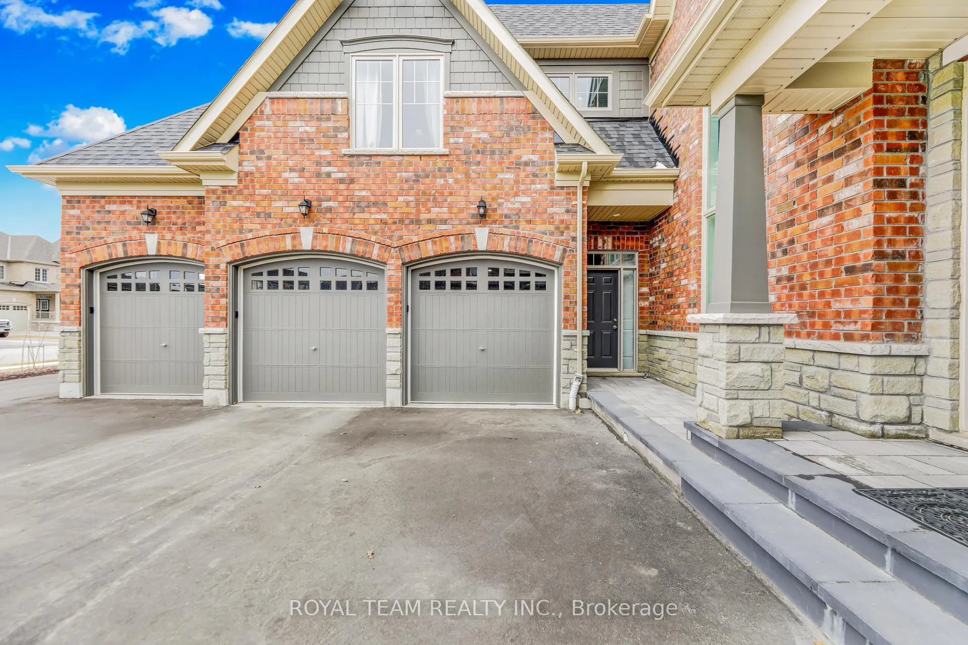 Photo 2 of 25 Thompson Way, Springwater, Centre Vespra — HOMEH